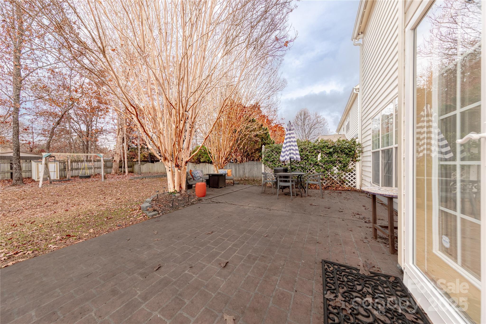 3144 Surreyhill Court