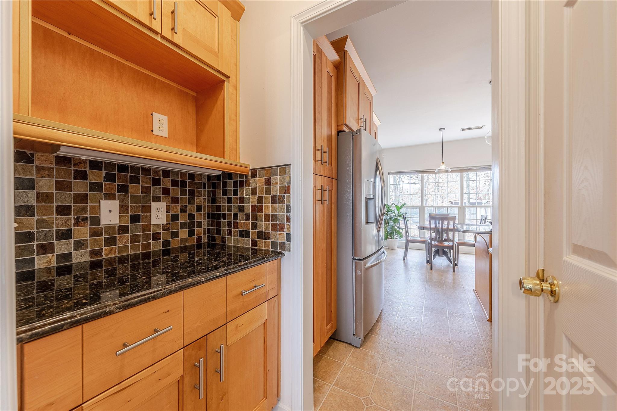 3144 Surreyhill Court