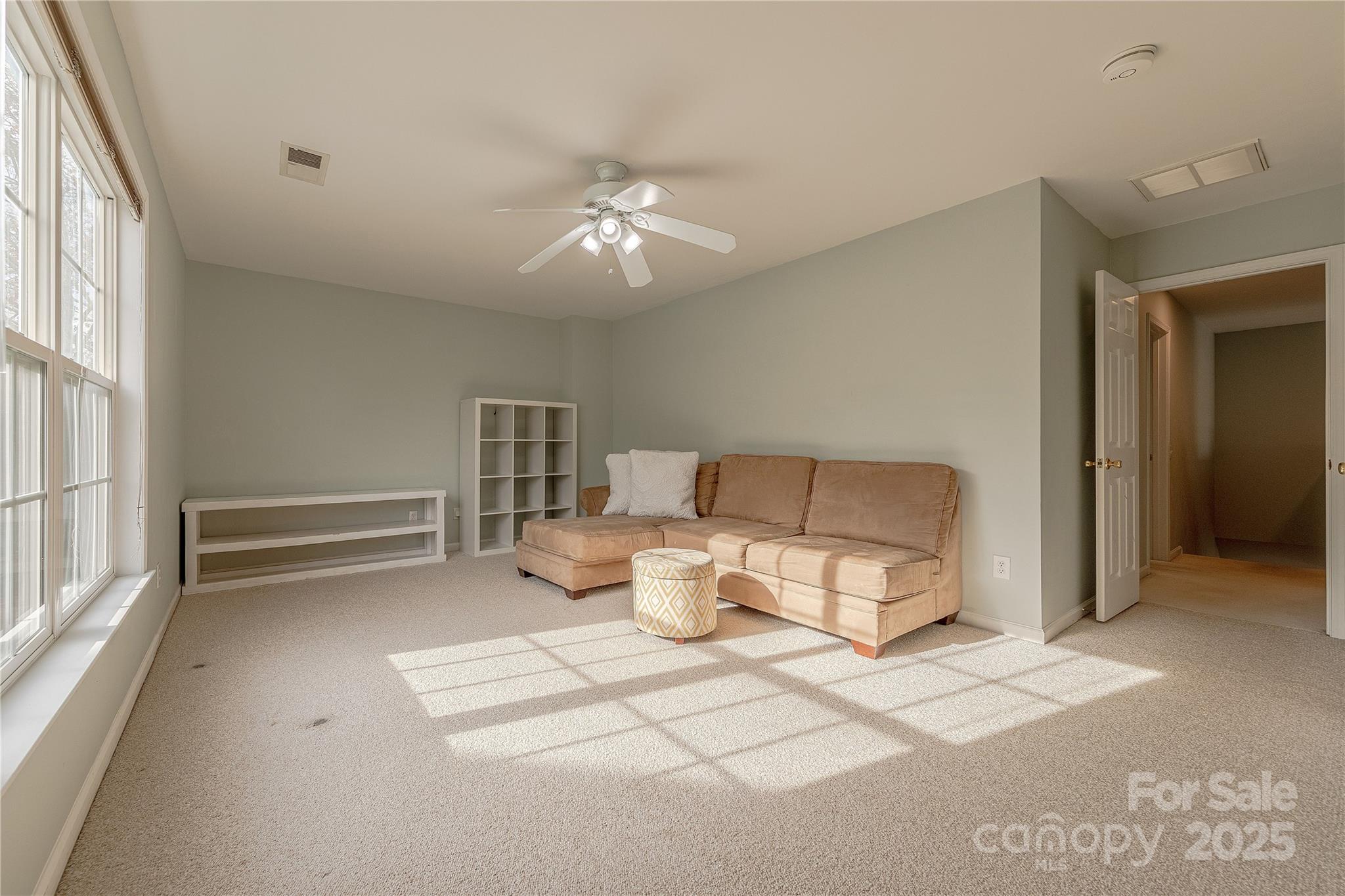 3144 Surreyhill Court