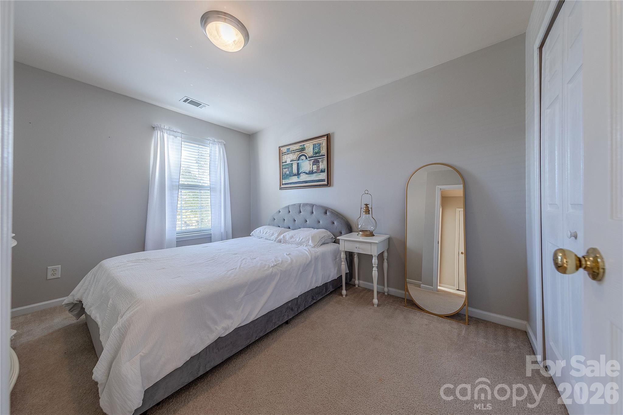 124 Clydesdale Court