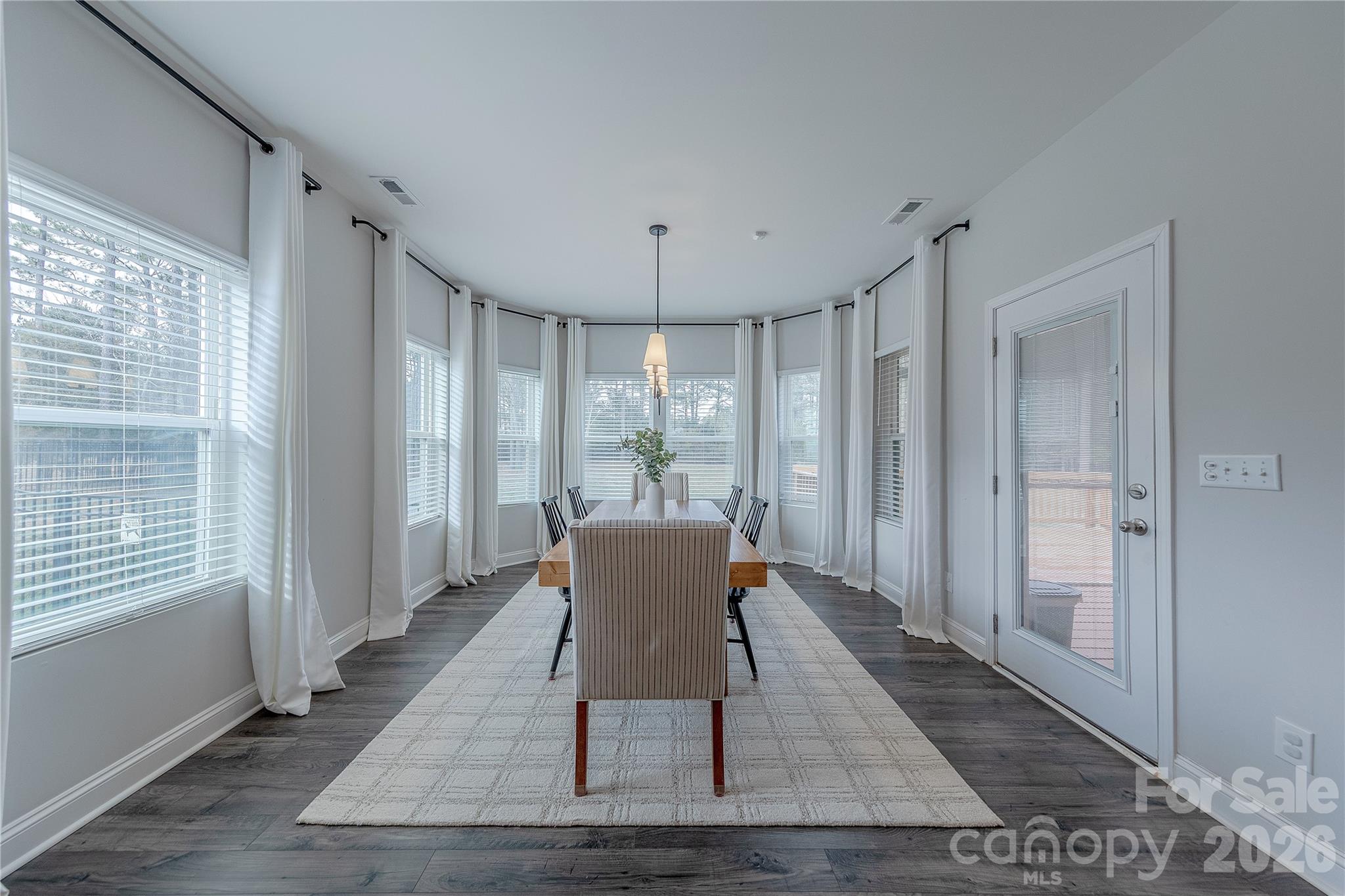 1059 Willow Grove Lane