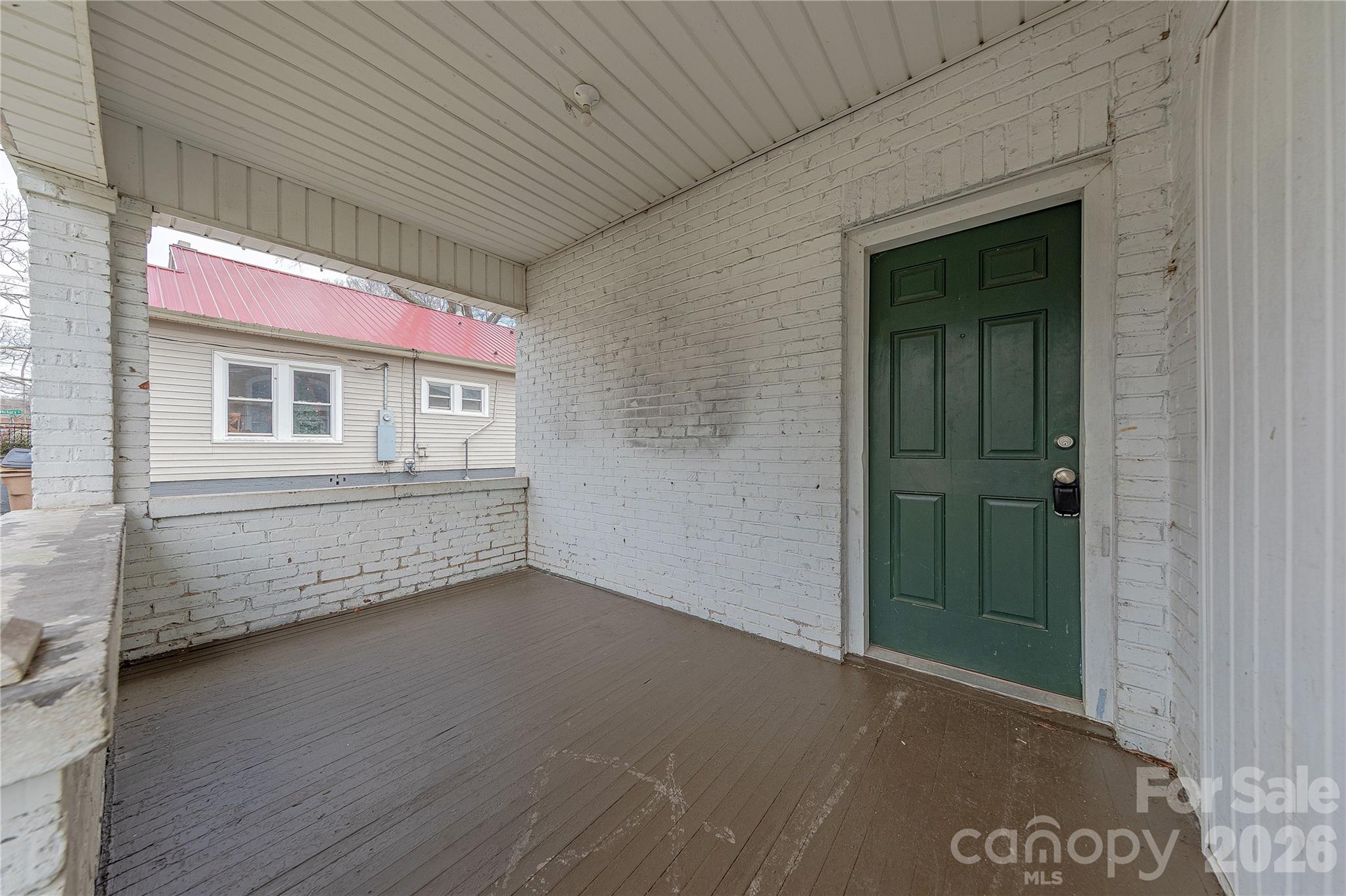 319 Martin Street
