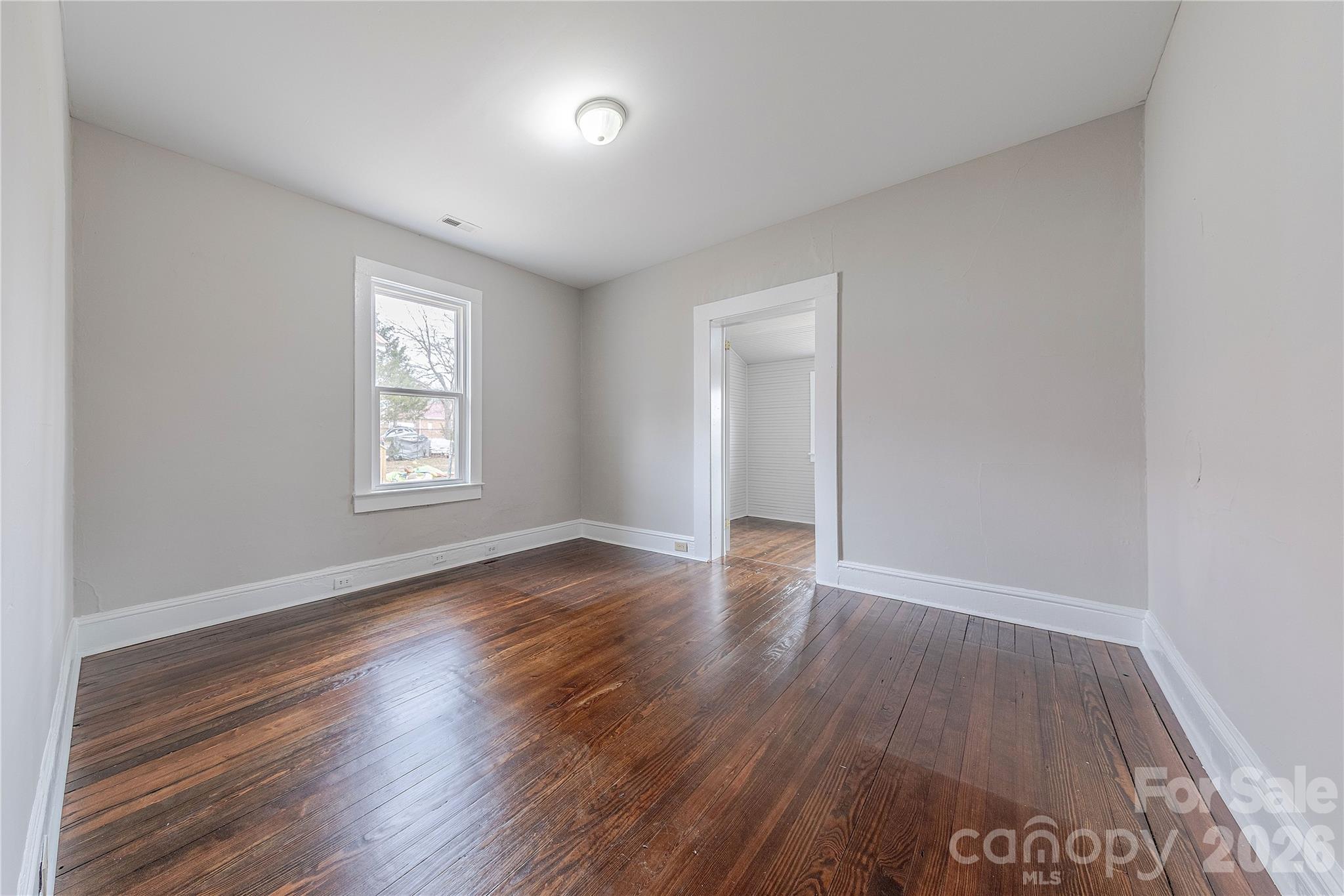319 Martin Street