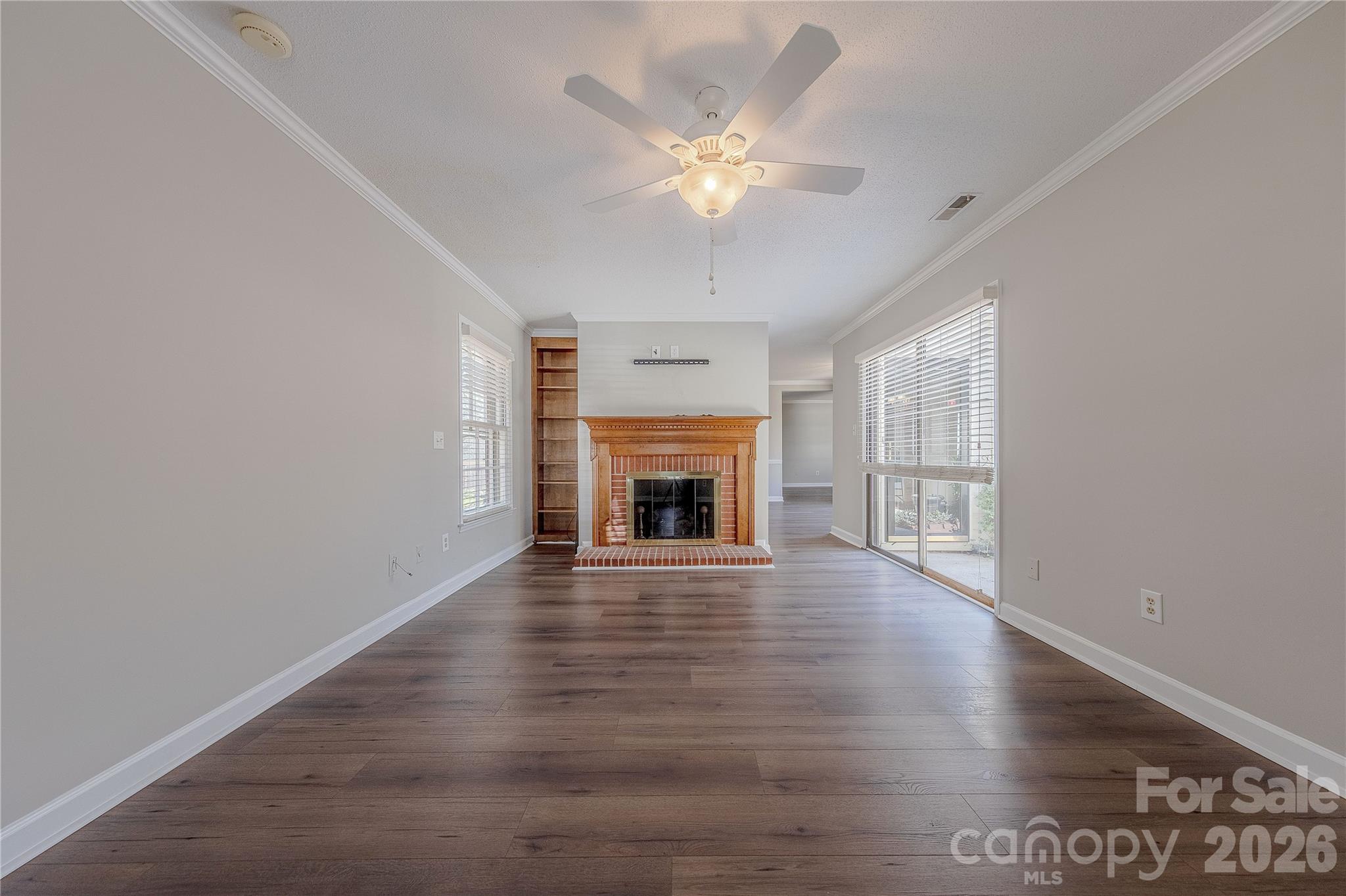 2401 Quail Lake Drive