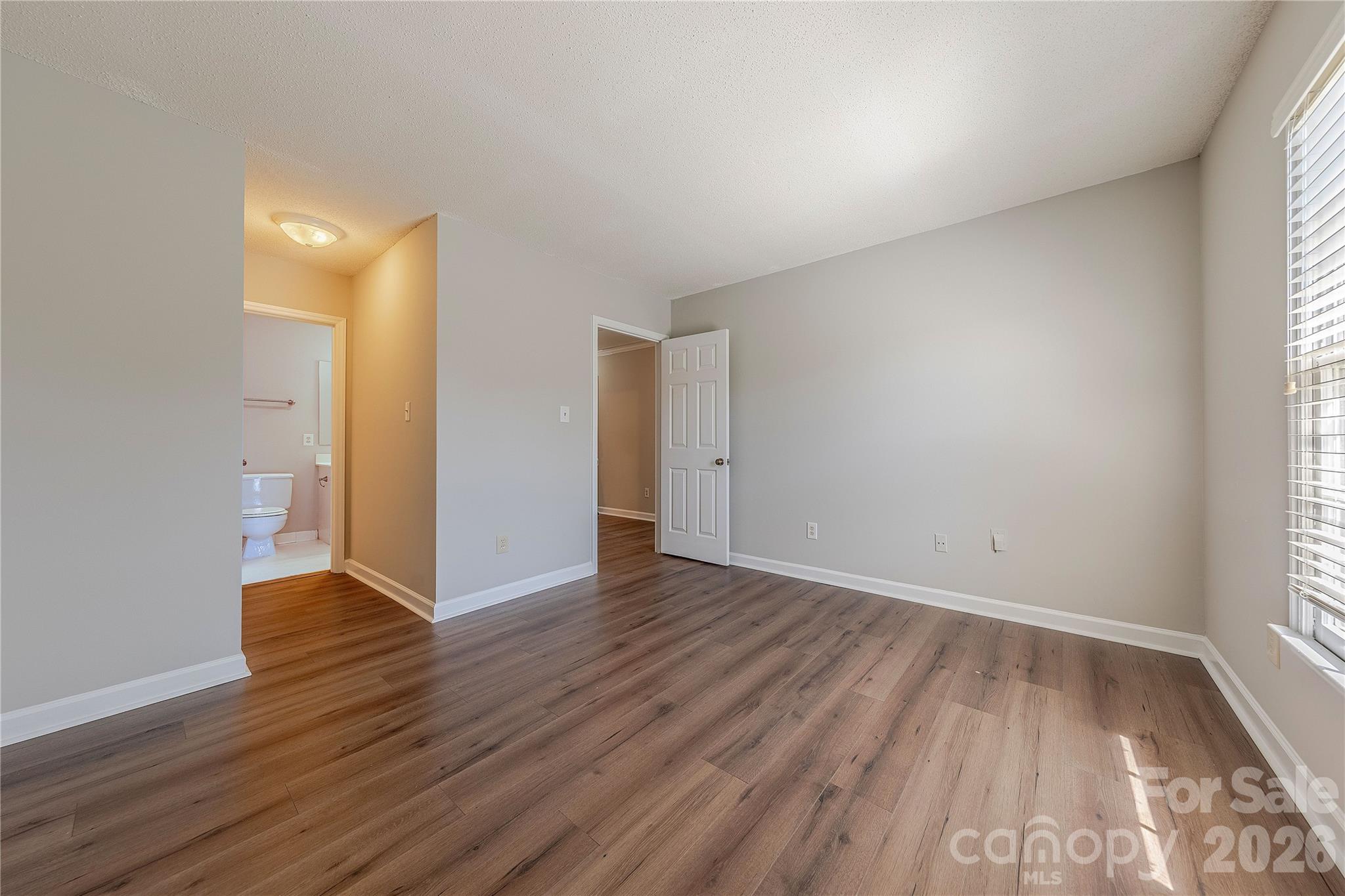 2401 Quail Lake Drive