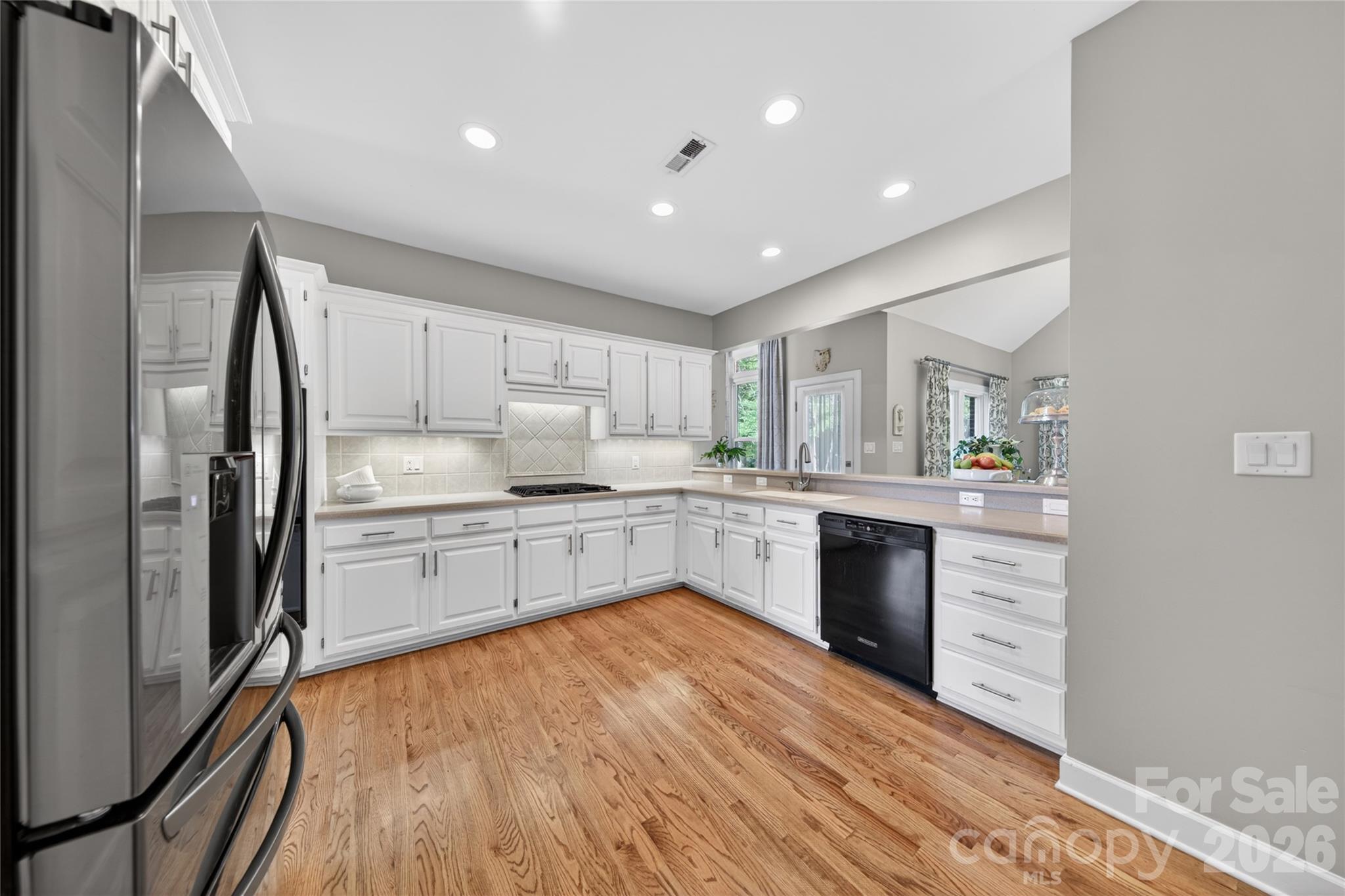 3336 Colvard Park Way