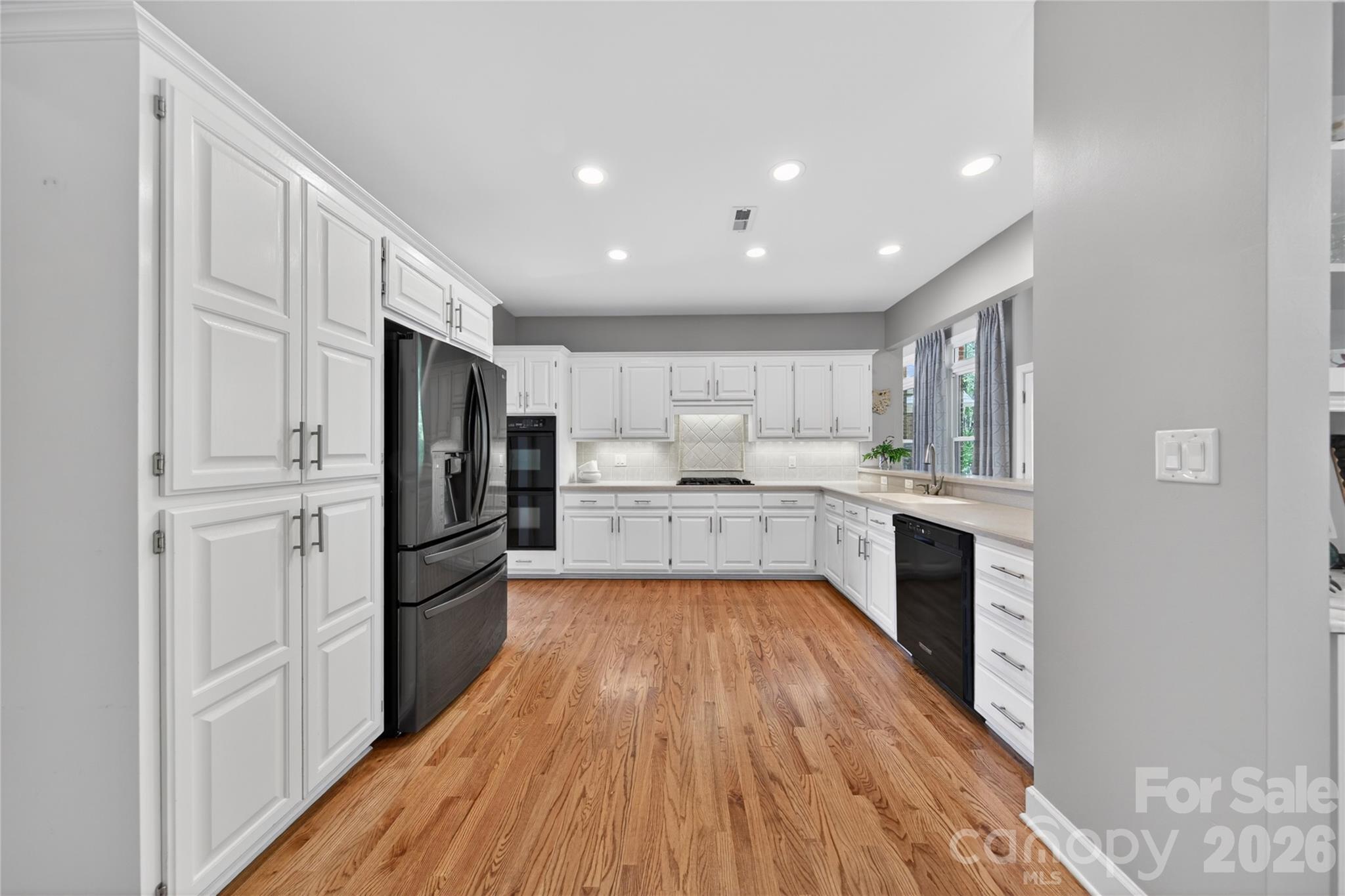 3336 Colvard Park Way