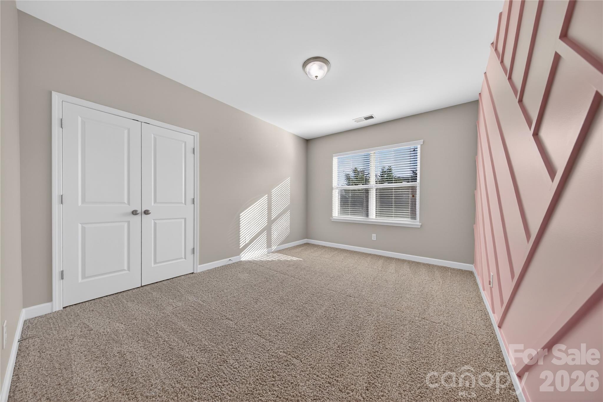 5220 Meadowcroft Way