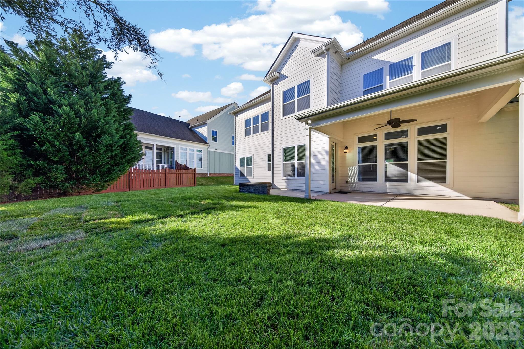 5220 Meadowcroft Way