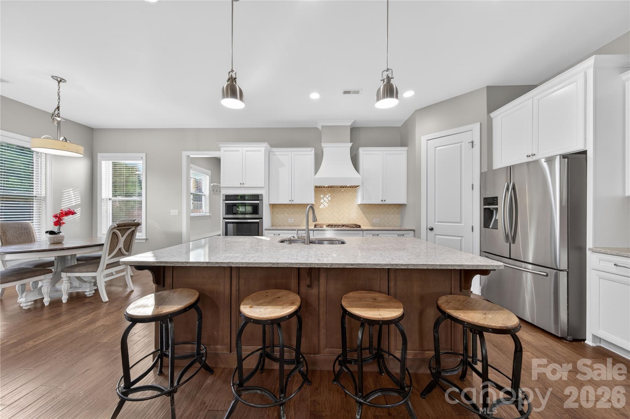 5220 Meadowcroft Way