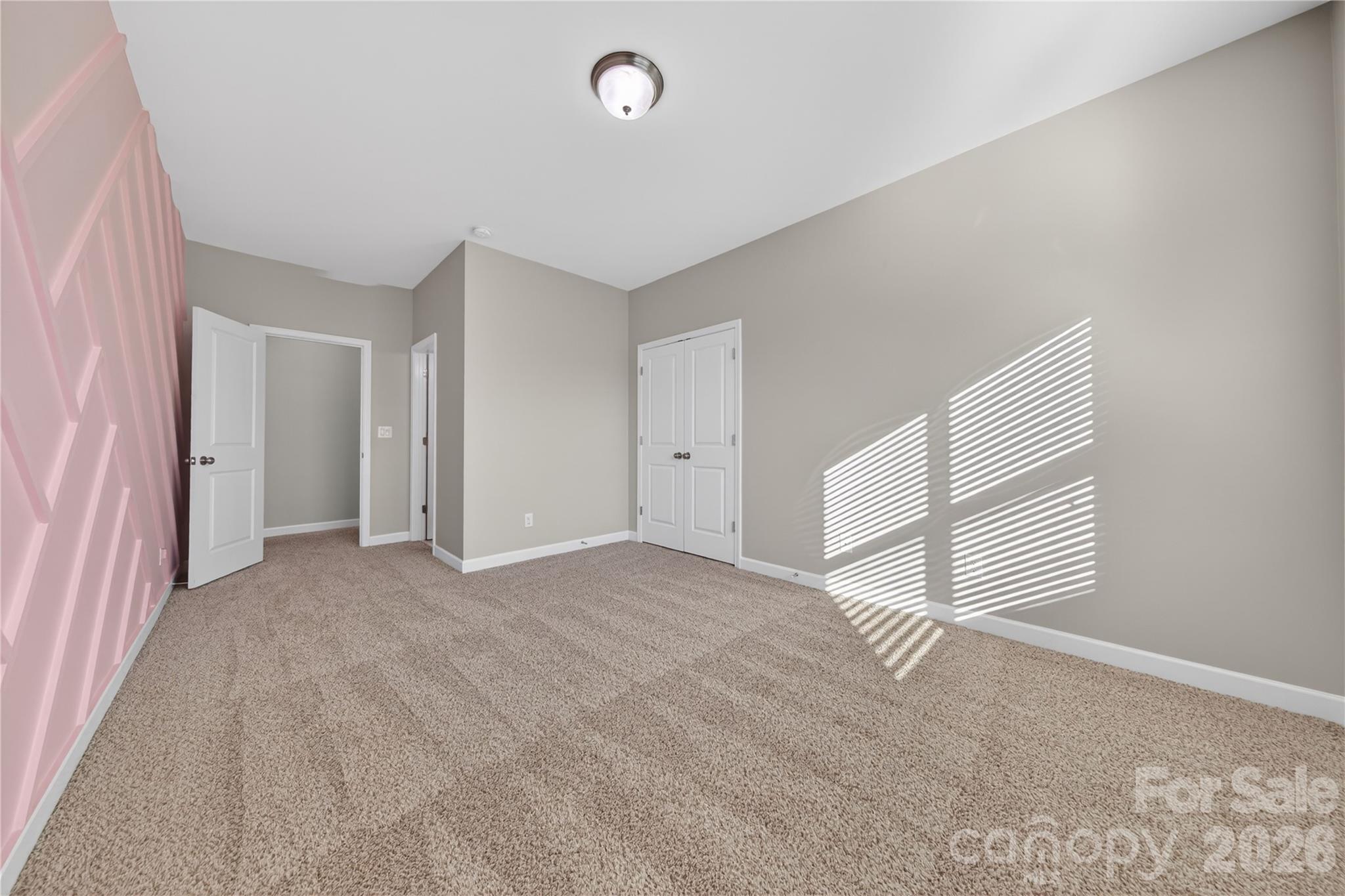5220 Meadowcroft Way