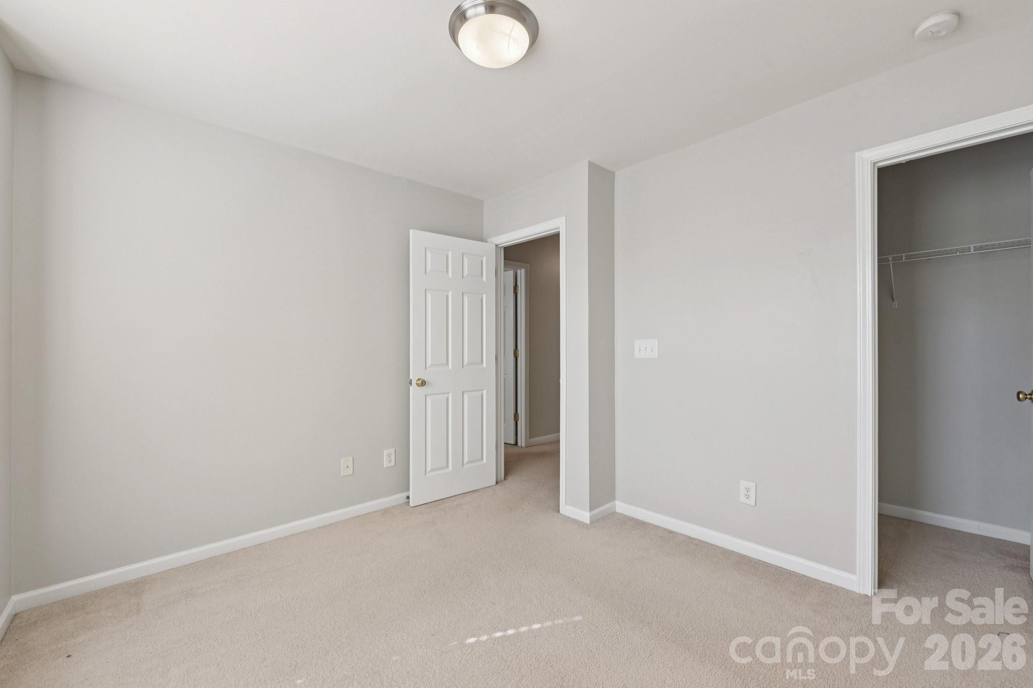 124 Clydesdale Court