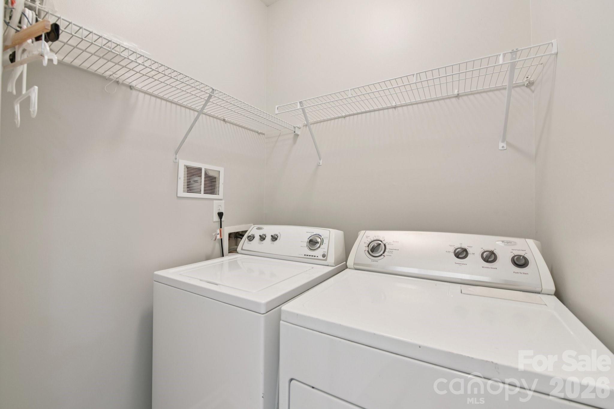 124 Clydesdale Court