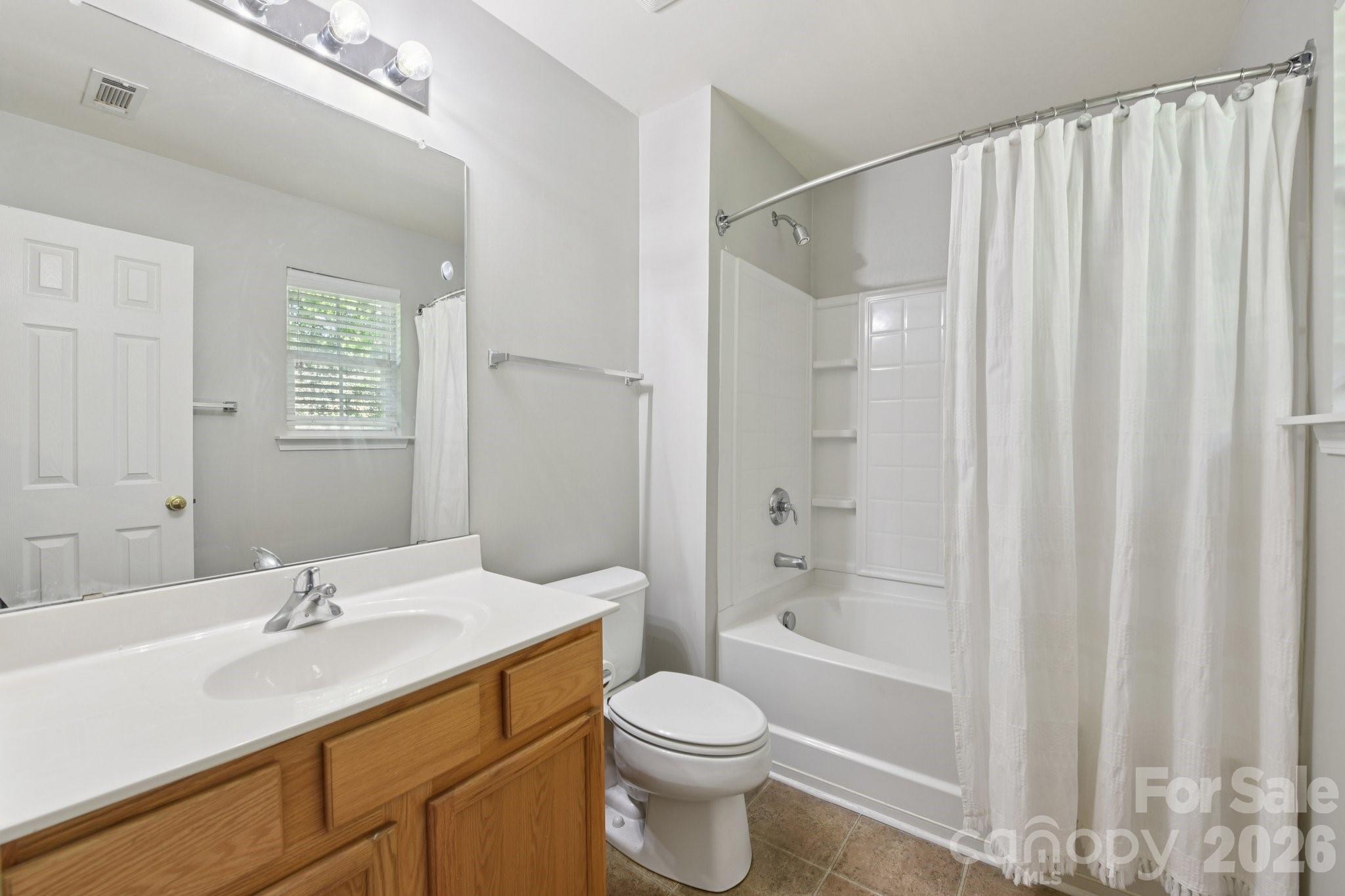 124 Clydesdale Court