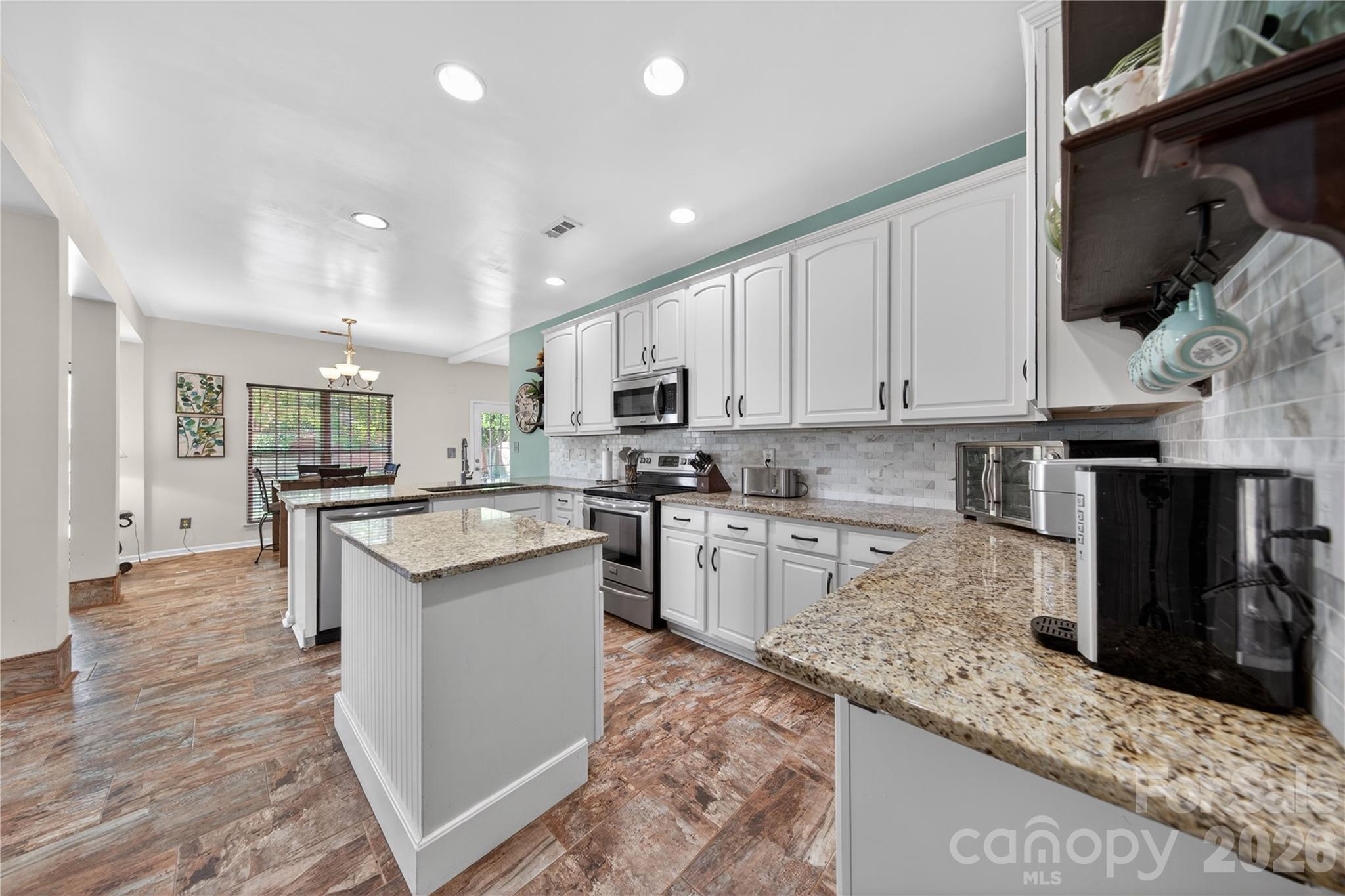 13414 Meadowmere Road