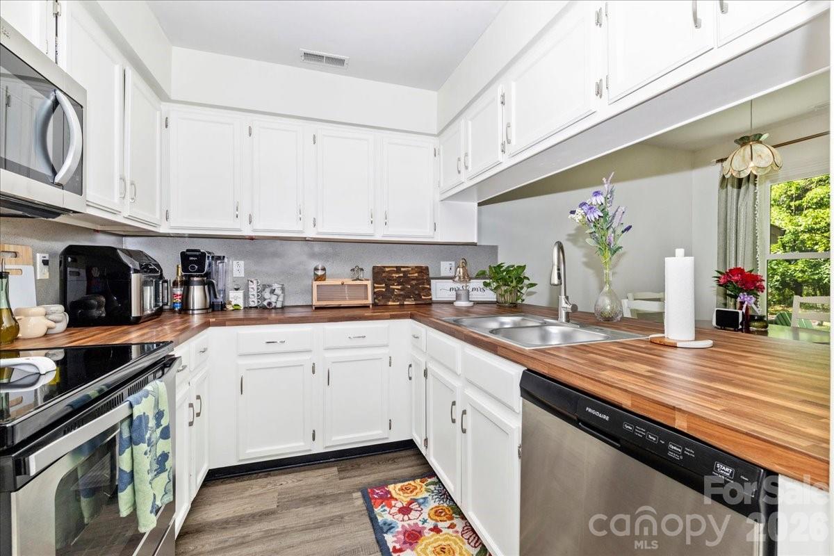 373 Sweetgum Drive