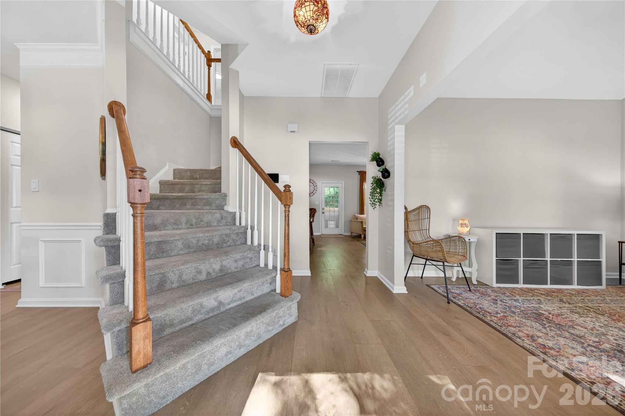 3910 Longwood Drive SW