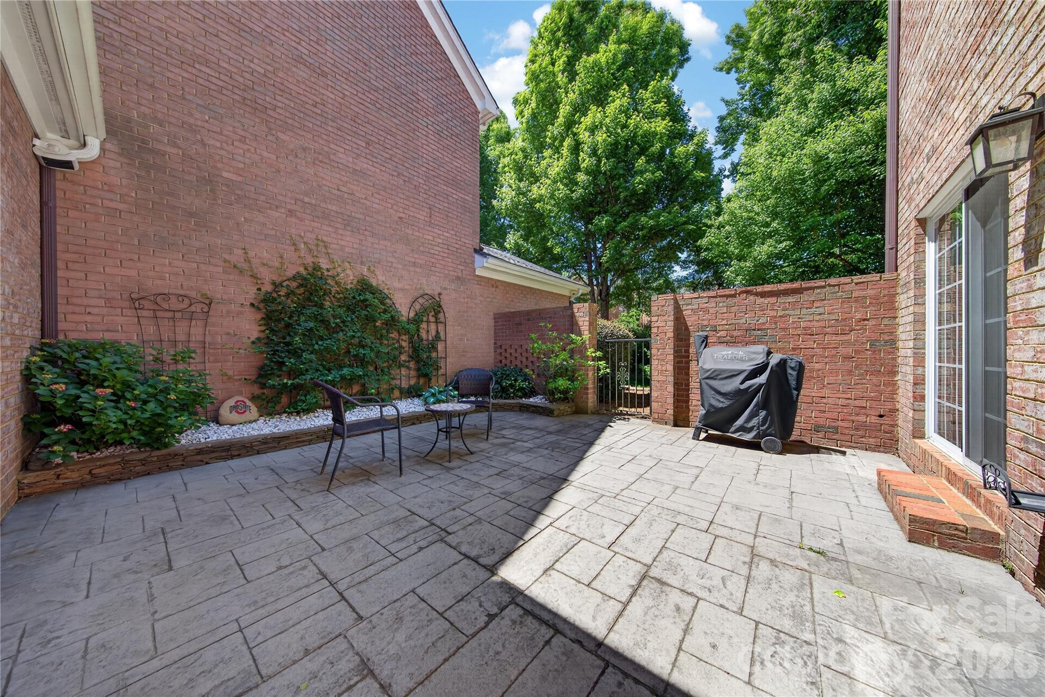 9024 Bonnie Briar Circle
