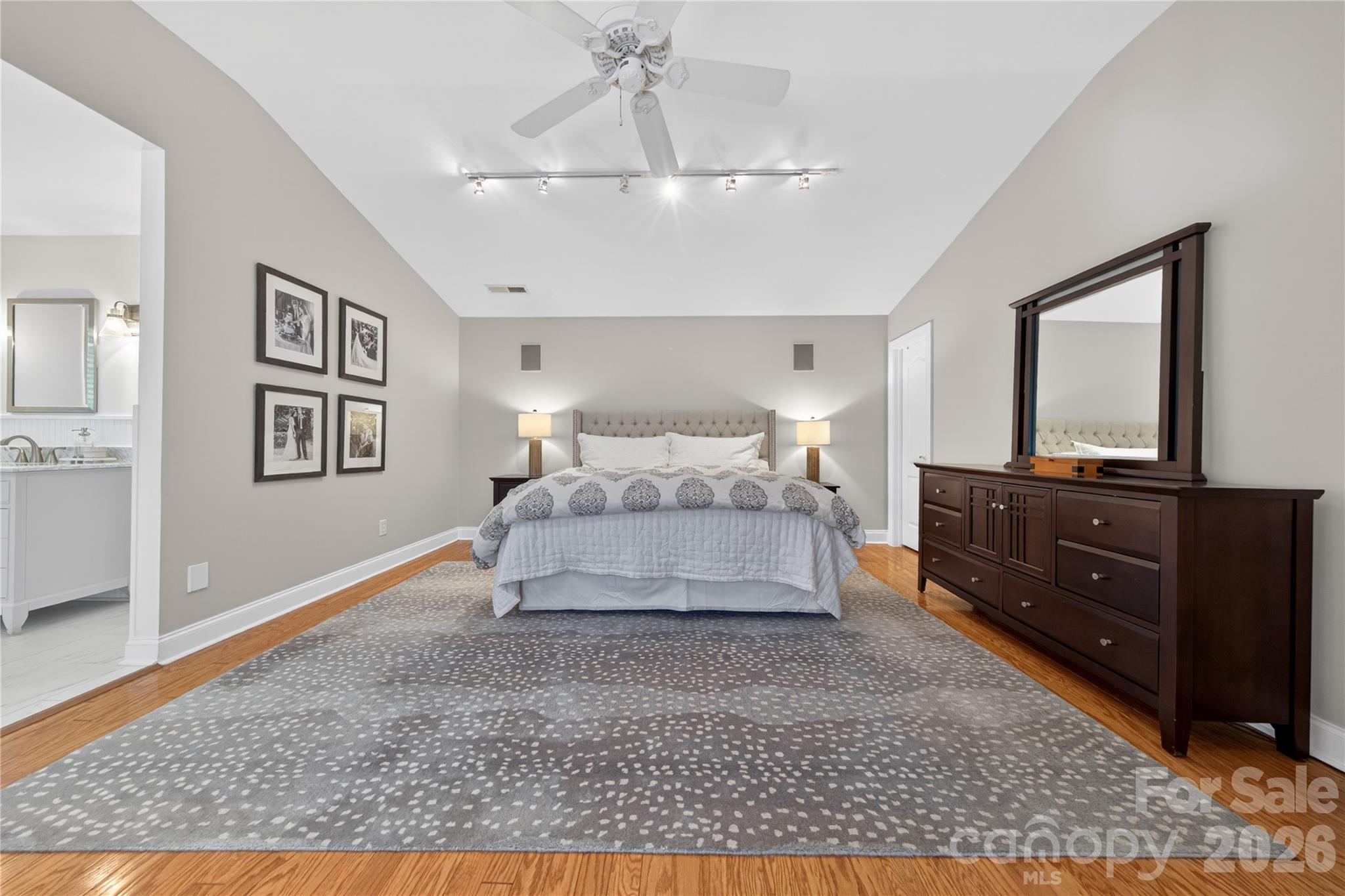 9024 Bonnie Briar Circle