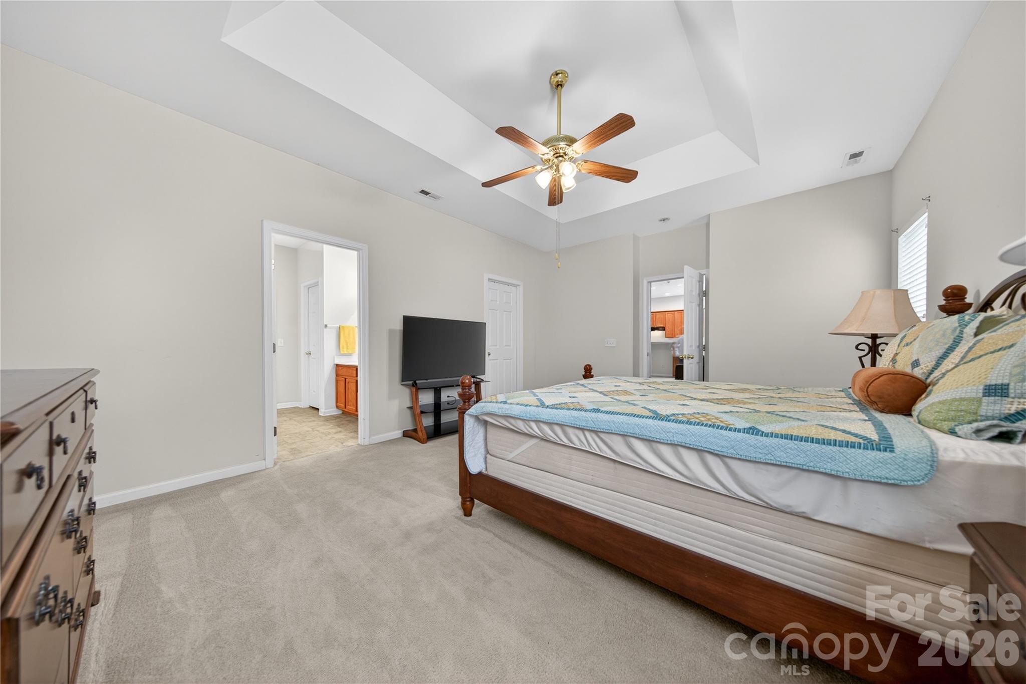 533 Fair Oaks Drive