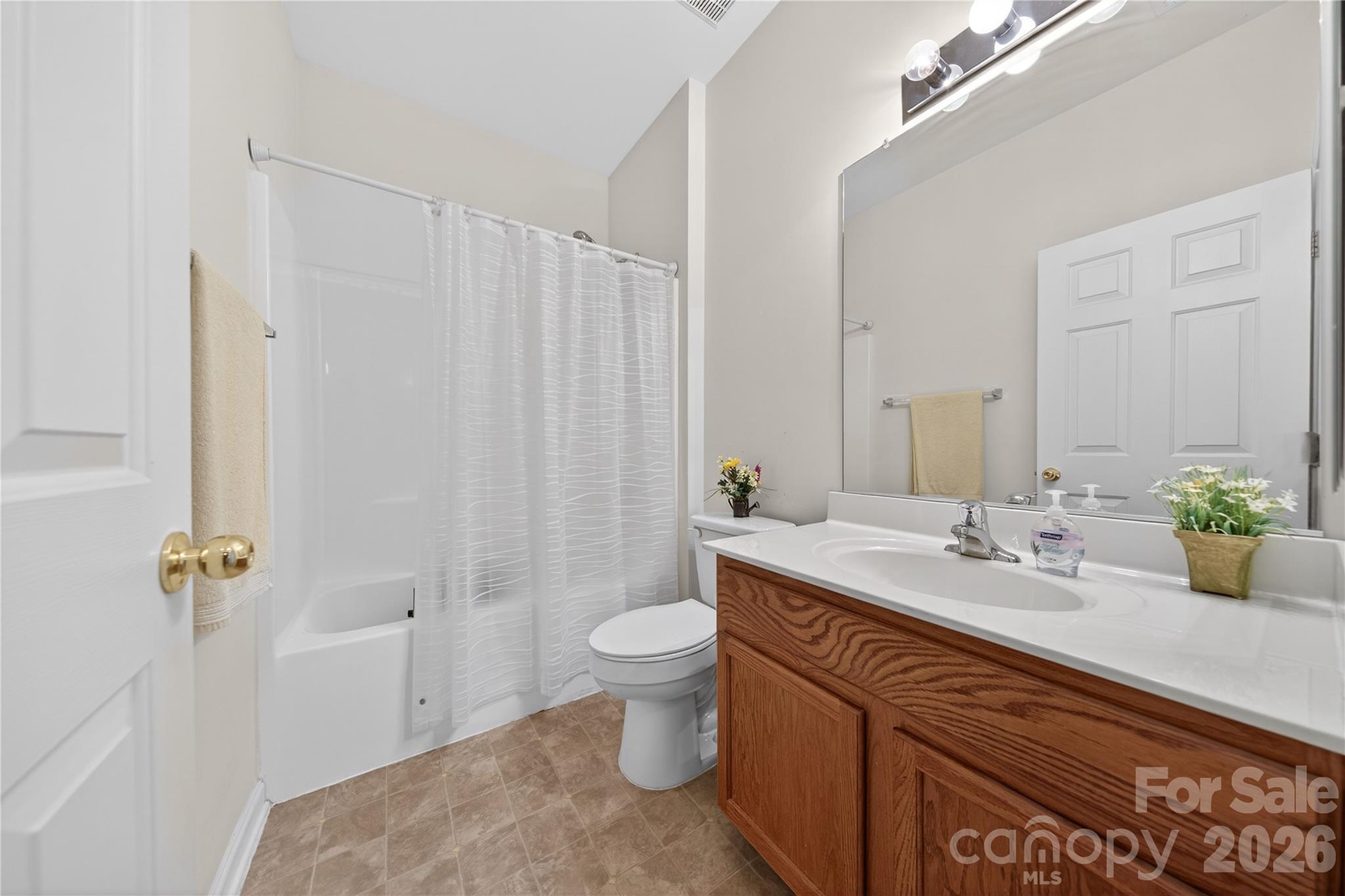 533 Fair Oaks Drive