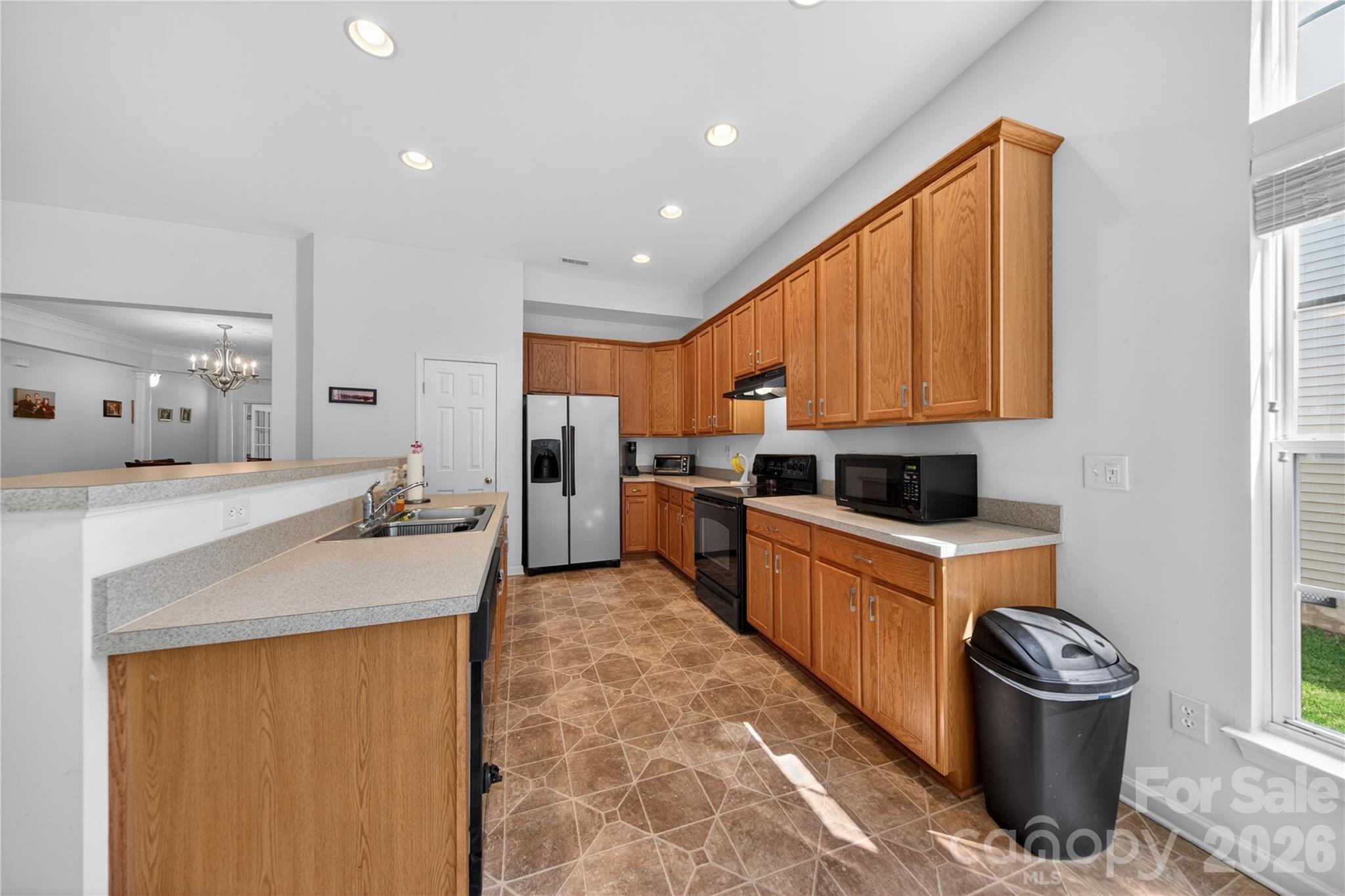 533 Fair Oaks Drive