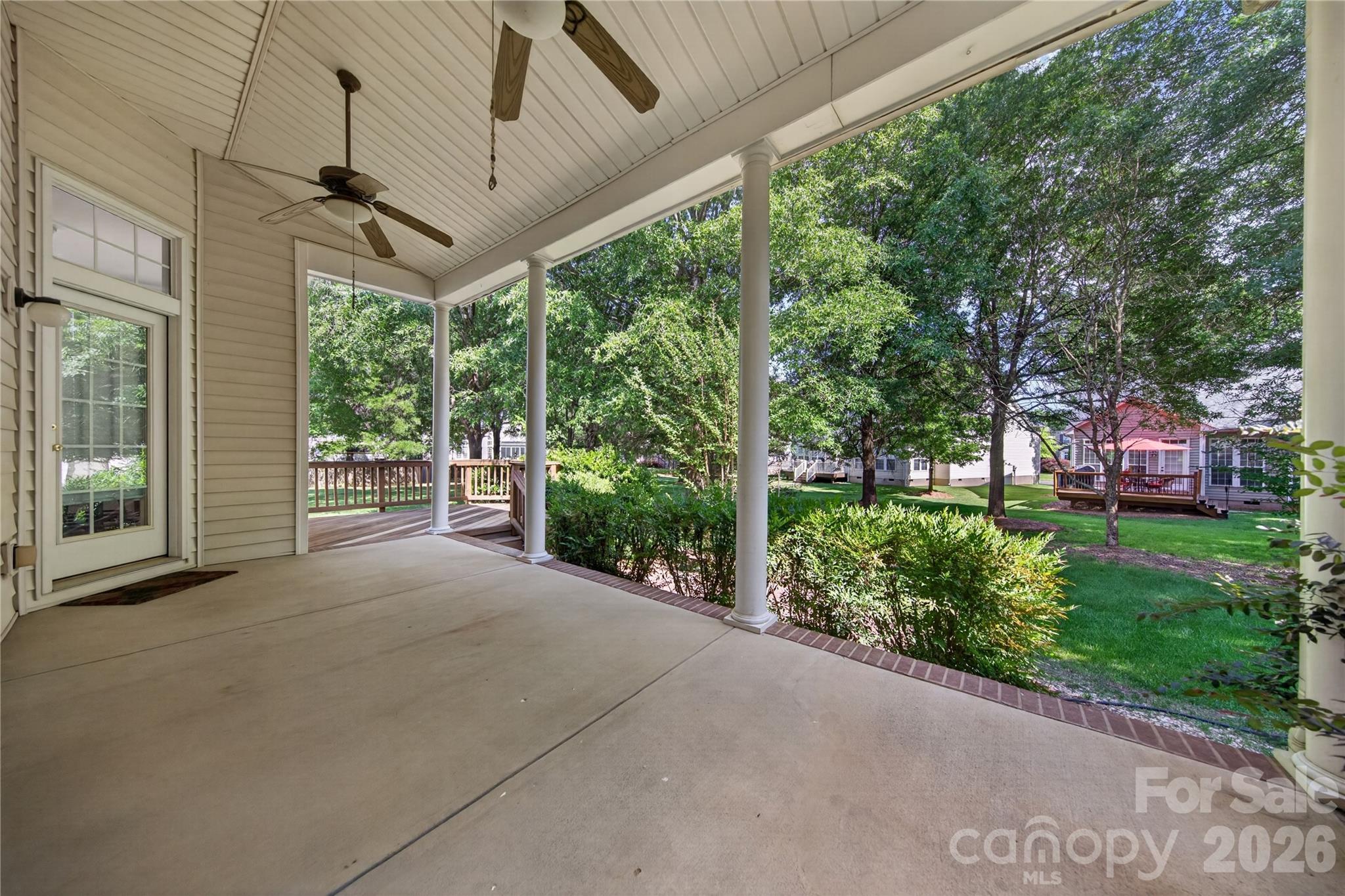 533 Fair Oaks Drive