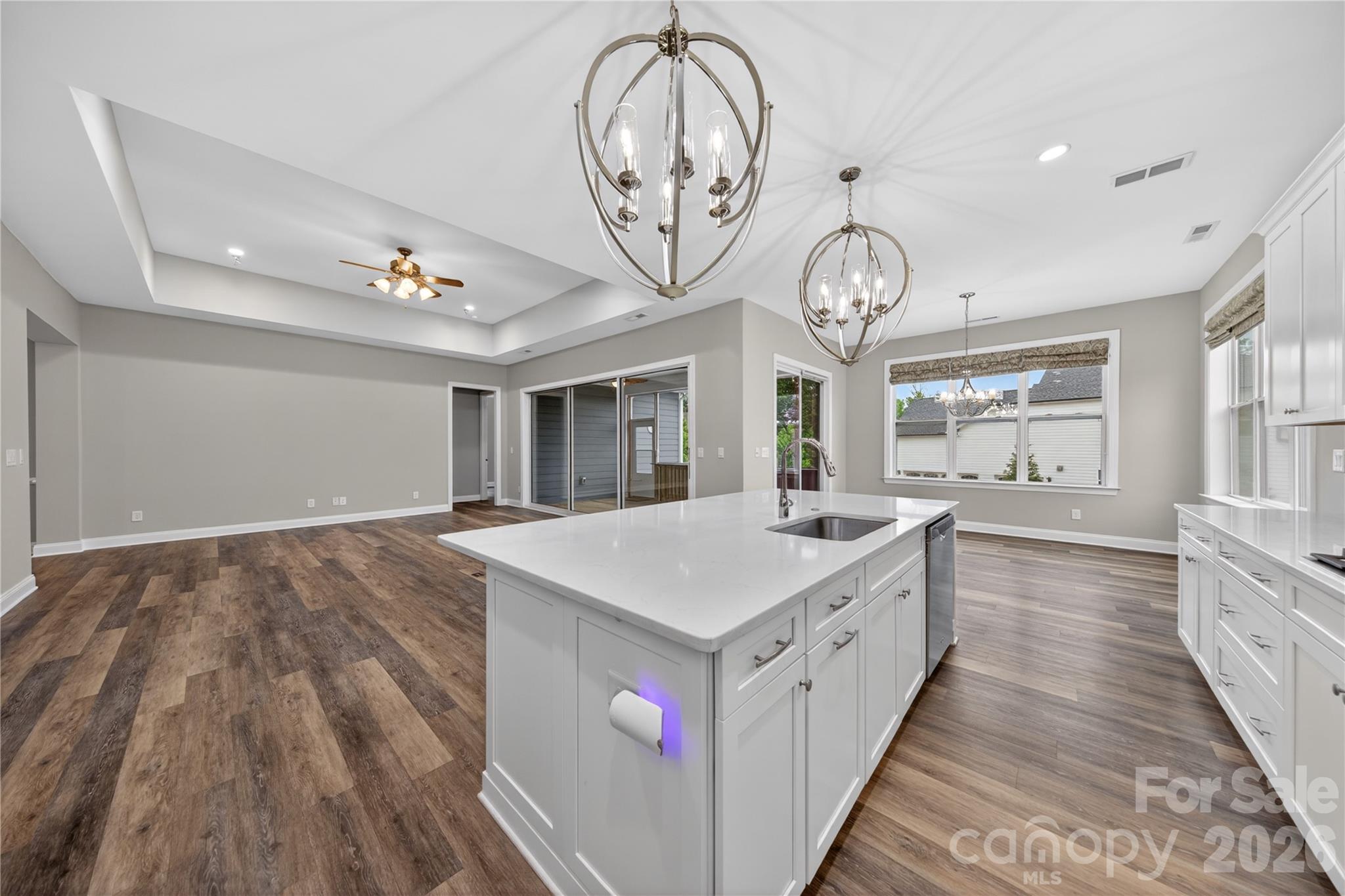 6044 Candlestick Lane