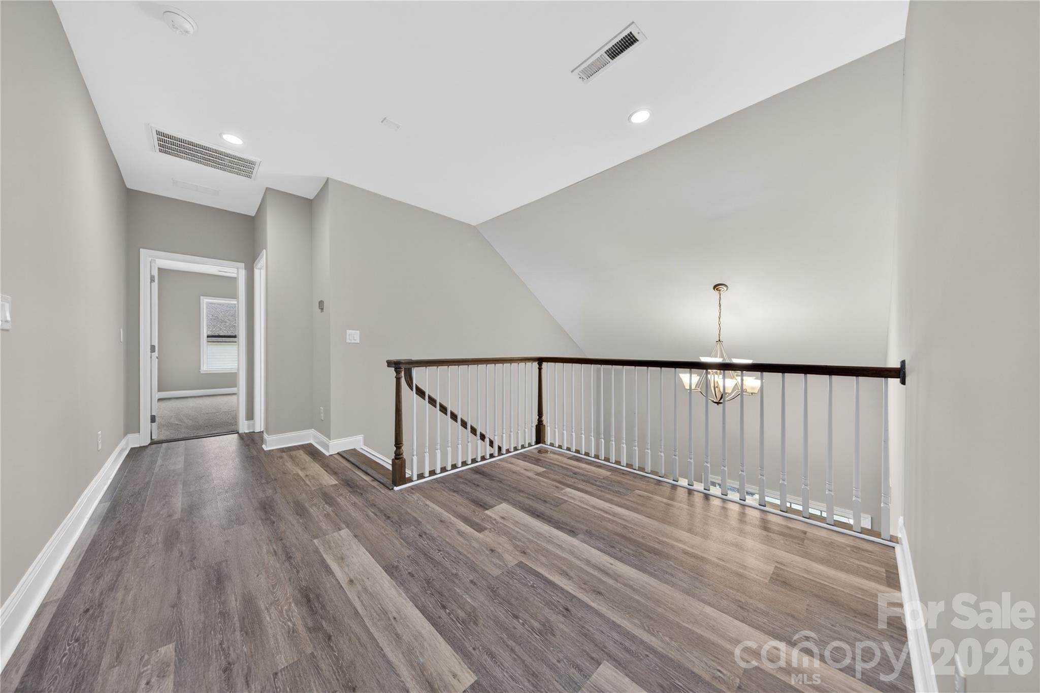 6044 Candlestick Lane
