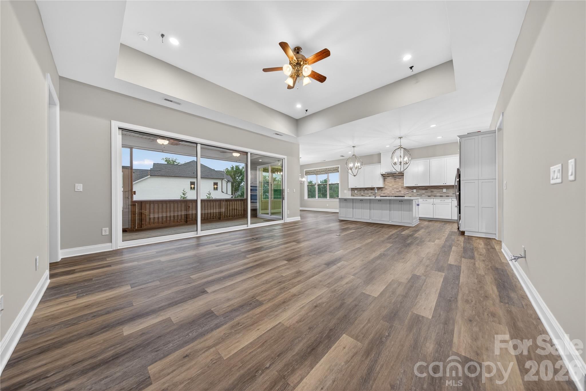 6044 Candlestick Lane