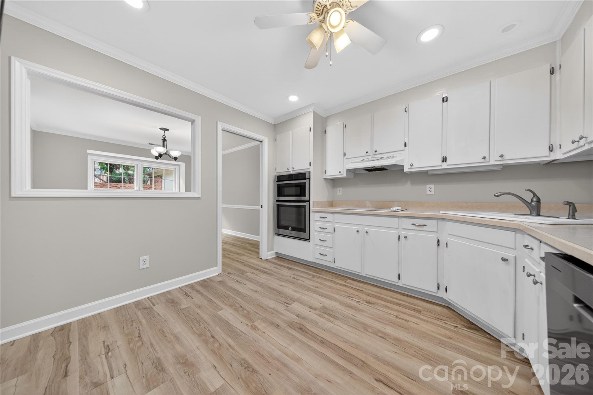 2405 Quail Lake Drive