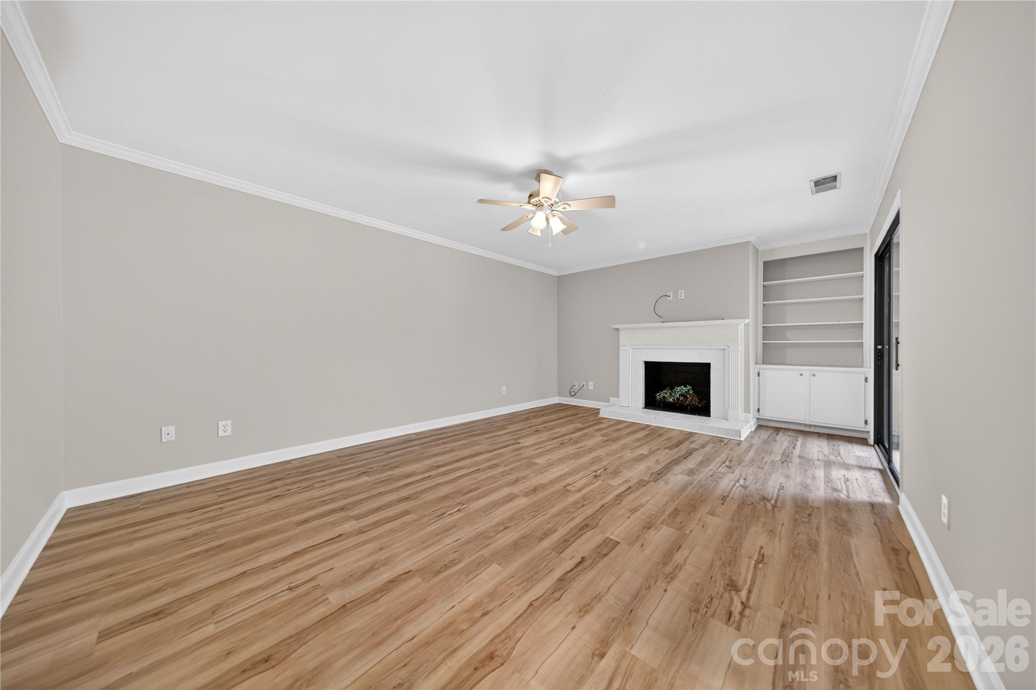 2405 Quail Lake Drive