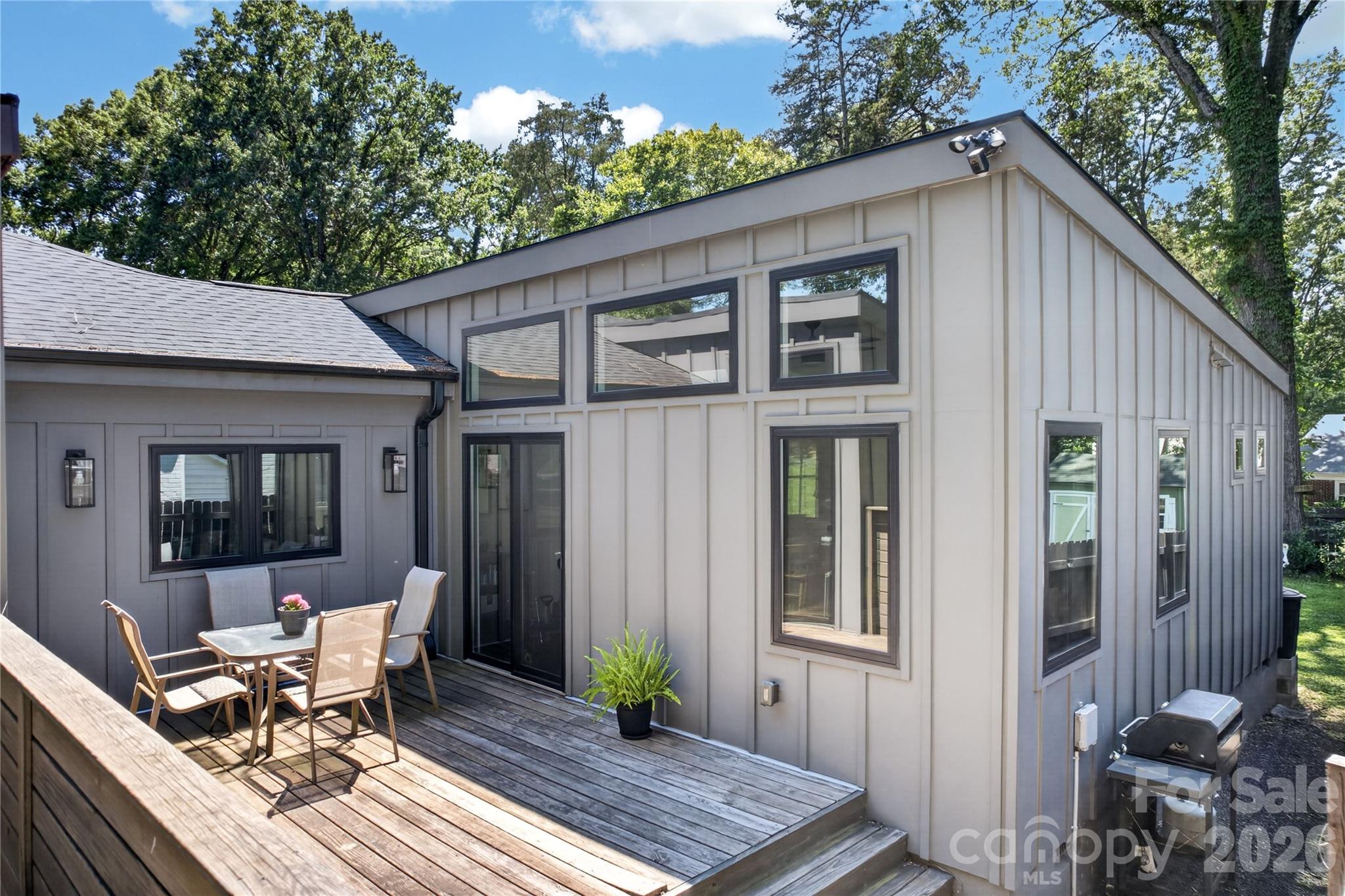 1721 Merry Oaks Road