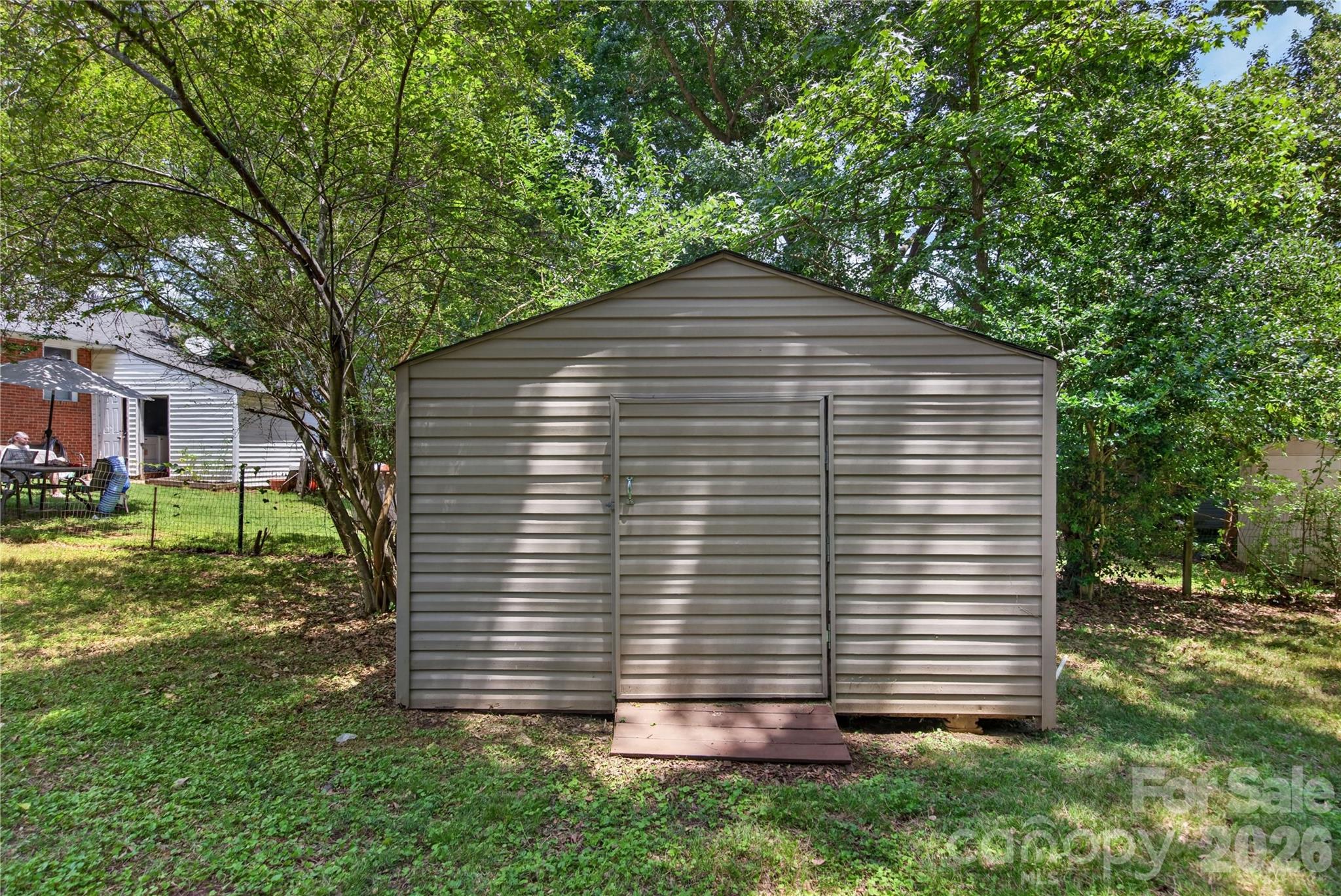520 Inwood Drive