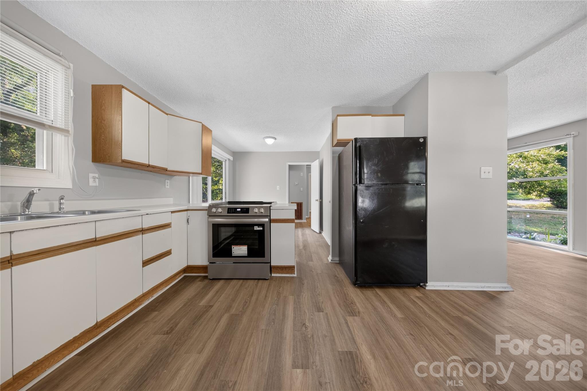 520 Inwood Drive
