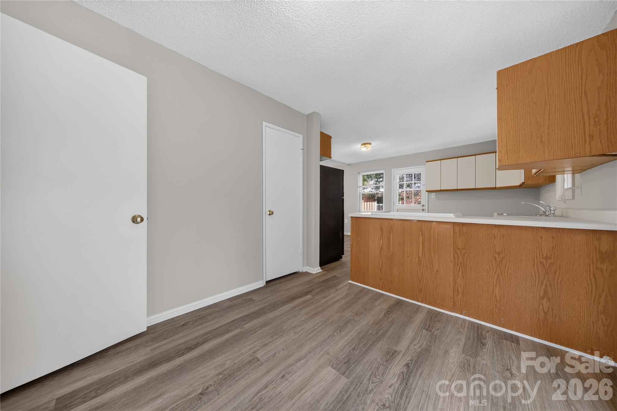 520 Inwood Drive