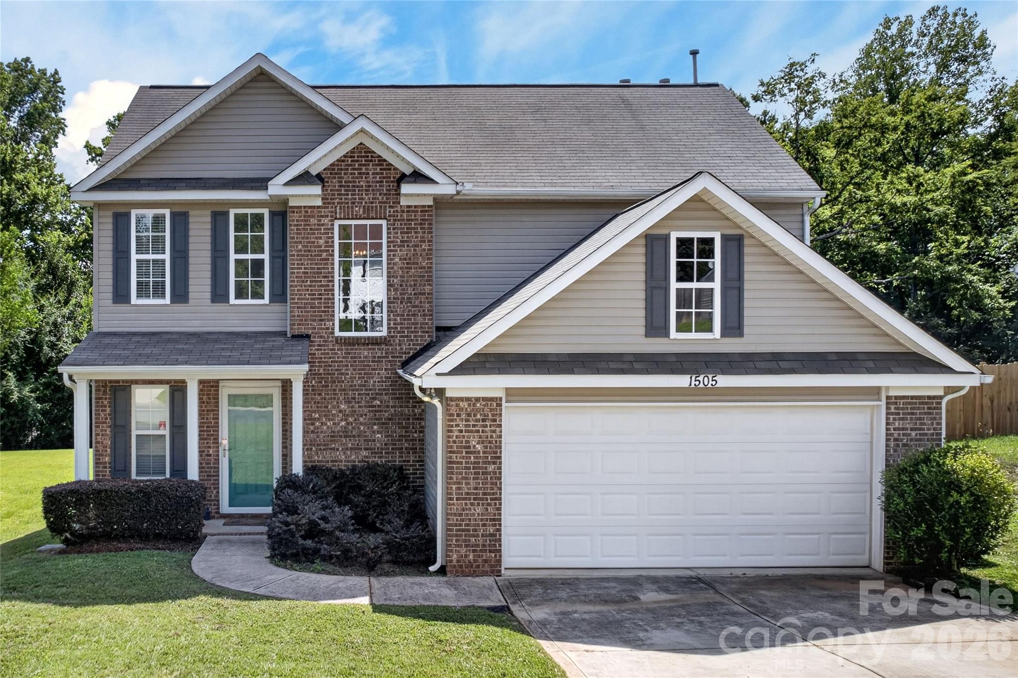 1505 Hollythorne Drive