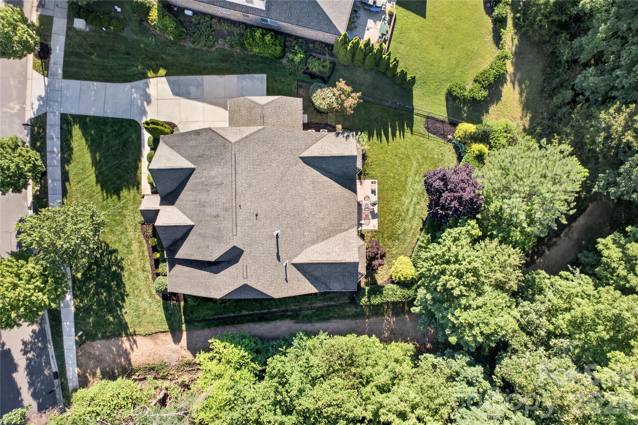 4028 Deer Track Court