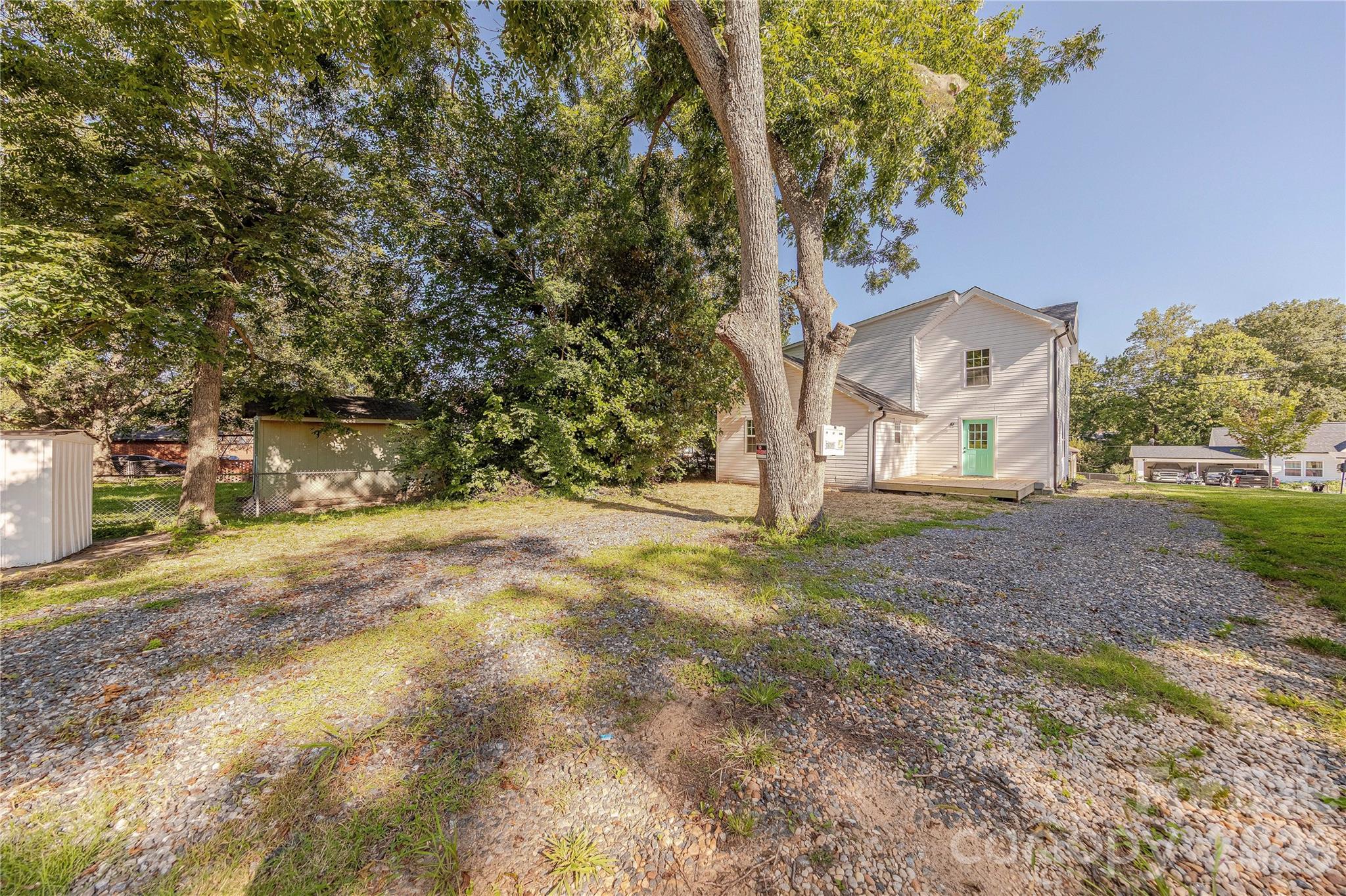 214 E Washington Avenue