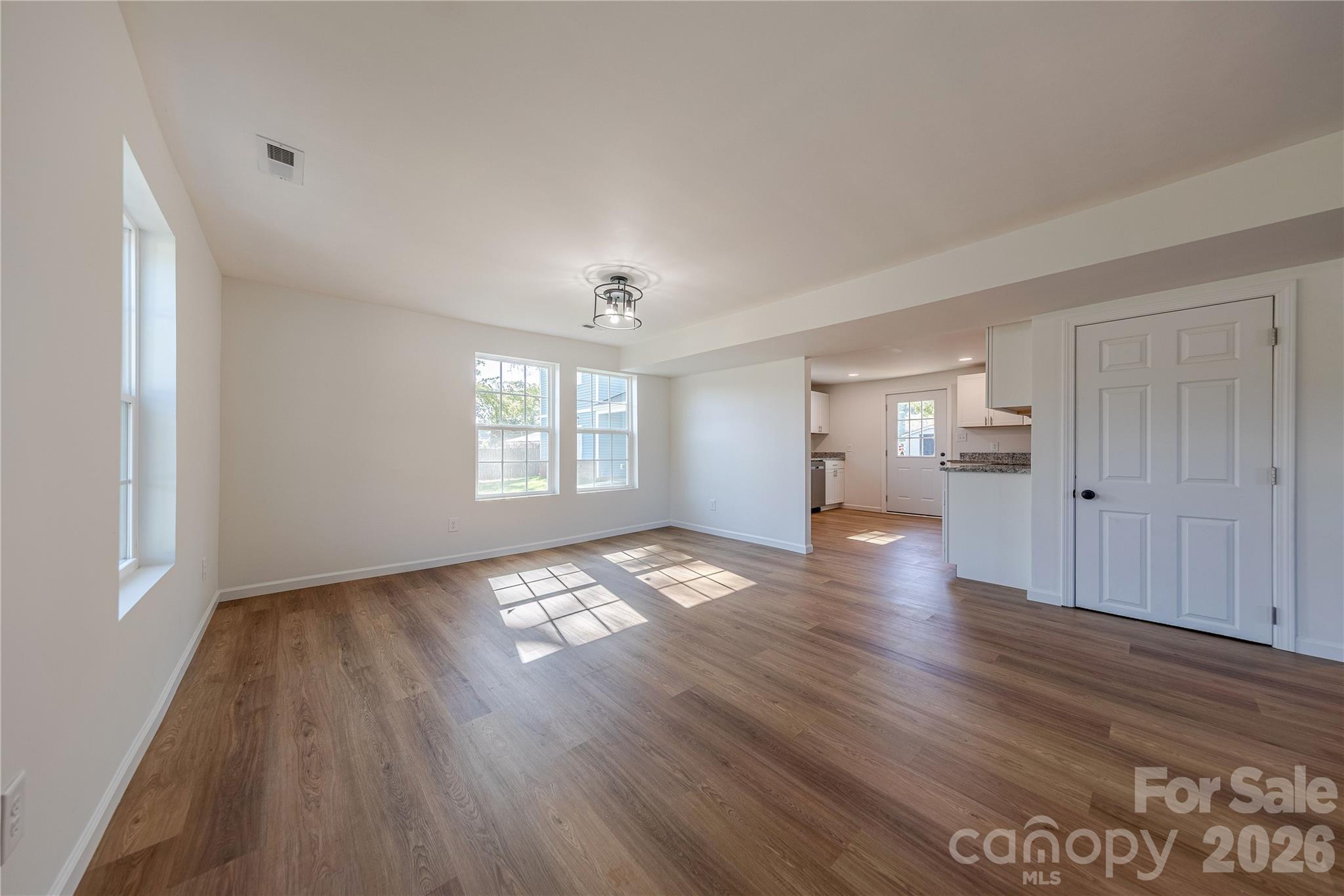 214 E Washington Avenue