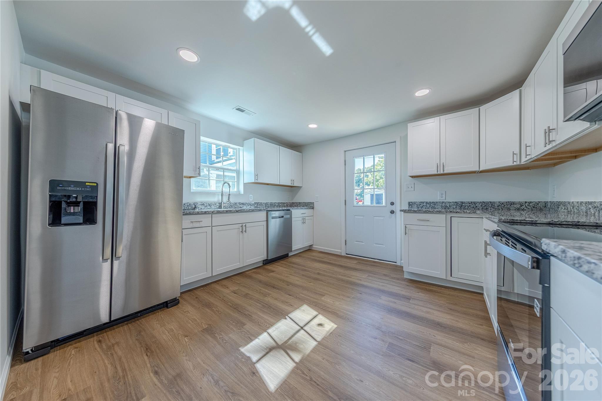 214 E Washington Avenue