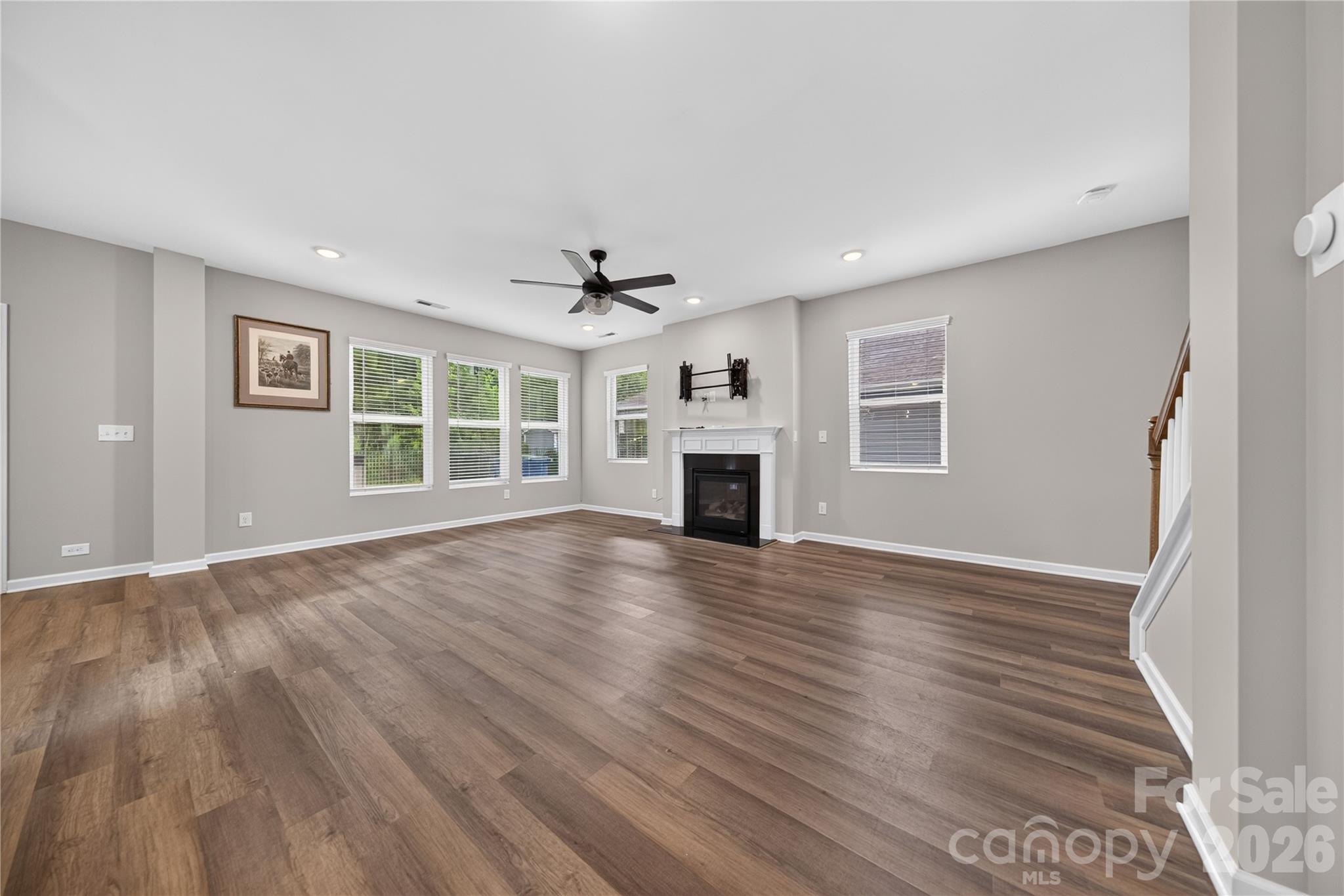1879 Felts Parkway