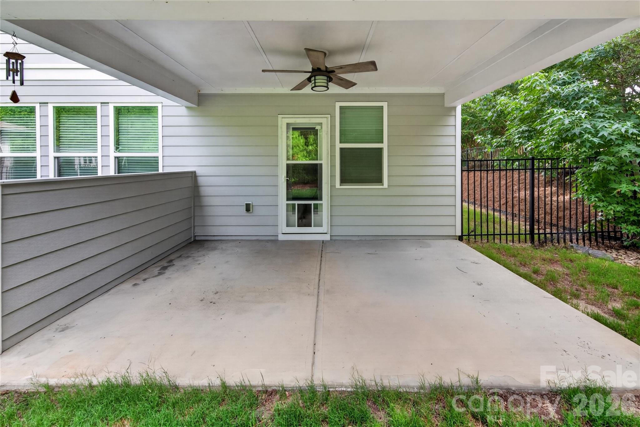 1879 Felts Parkway