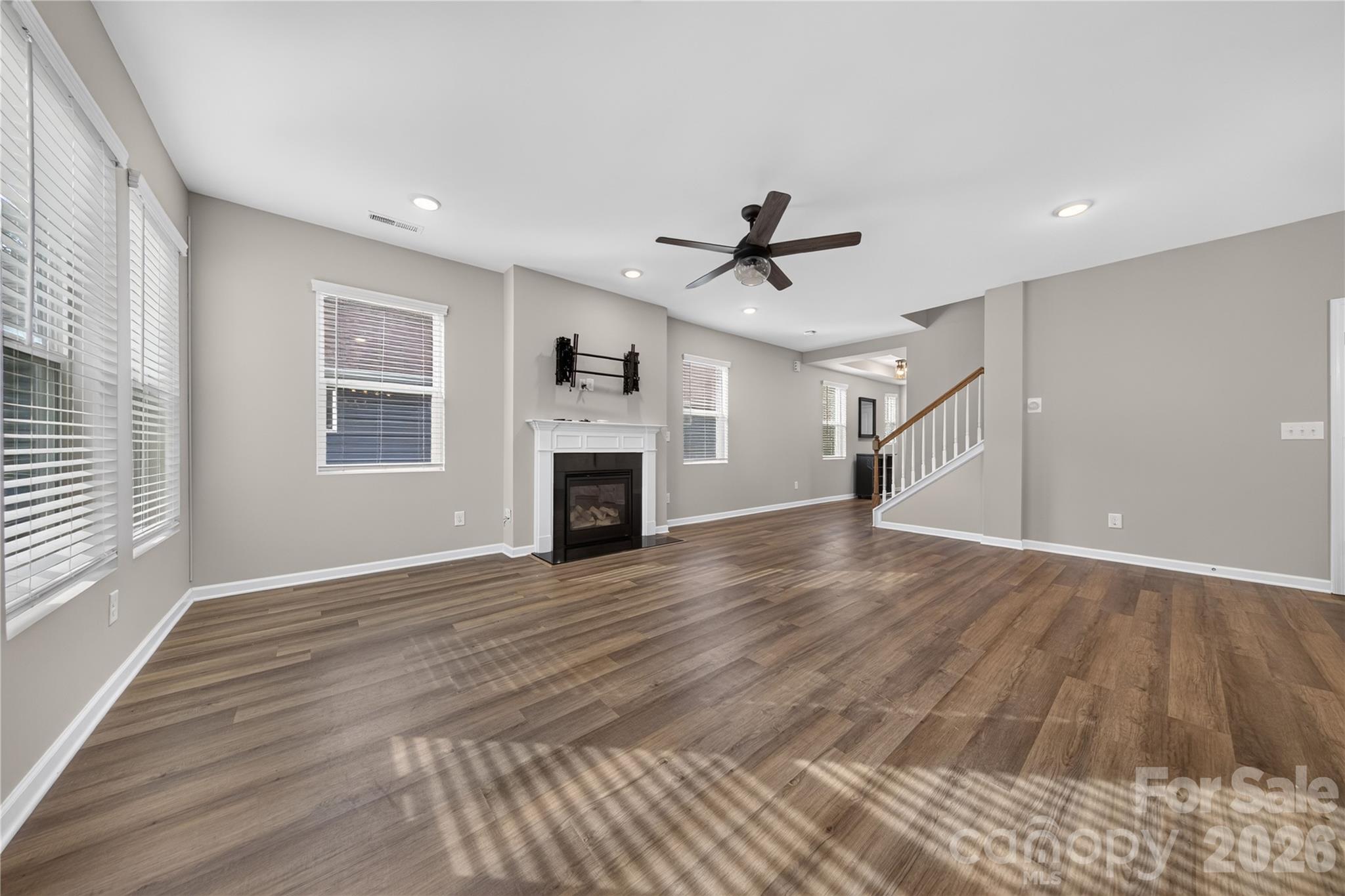 1879 Felts Parkway