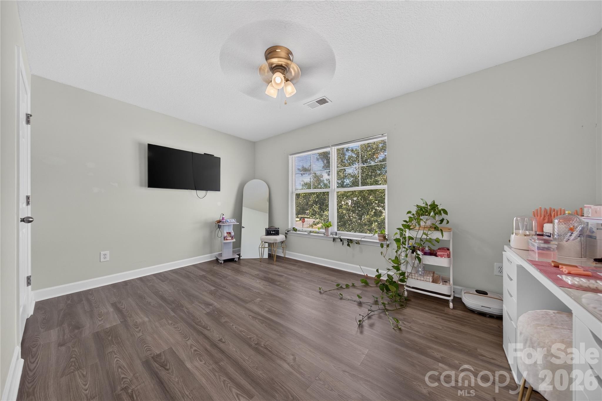 2047 Sonoma Valley Drive