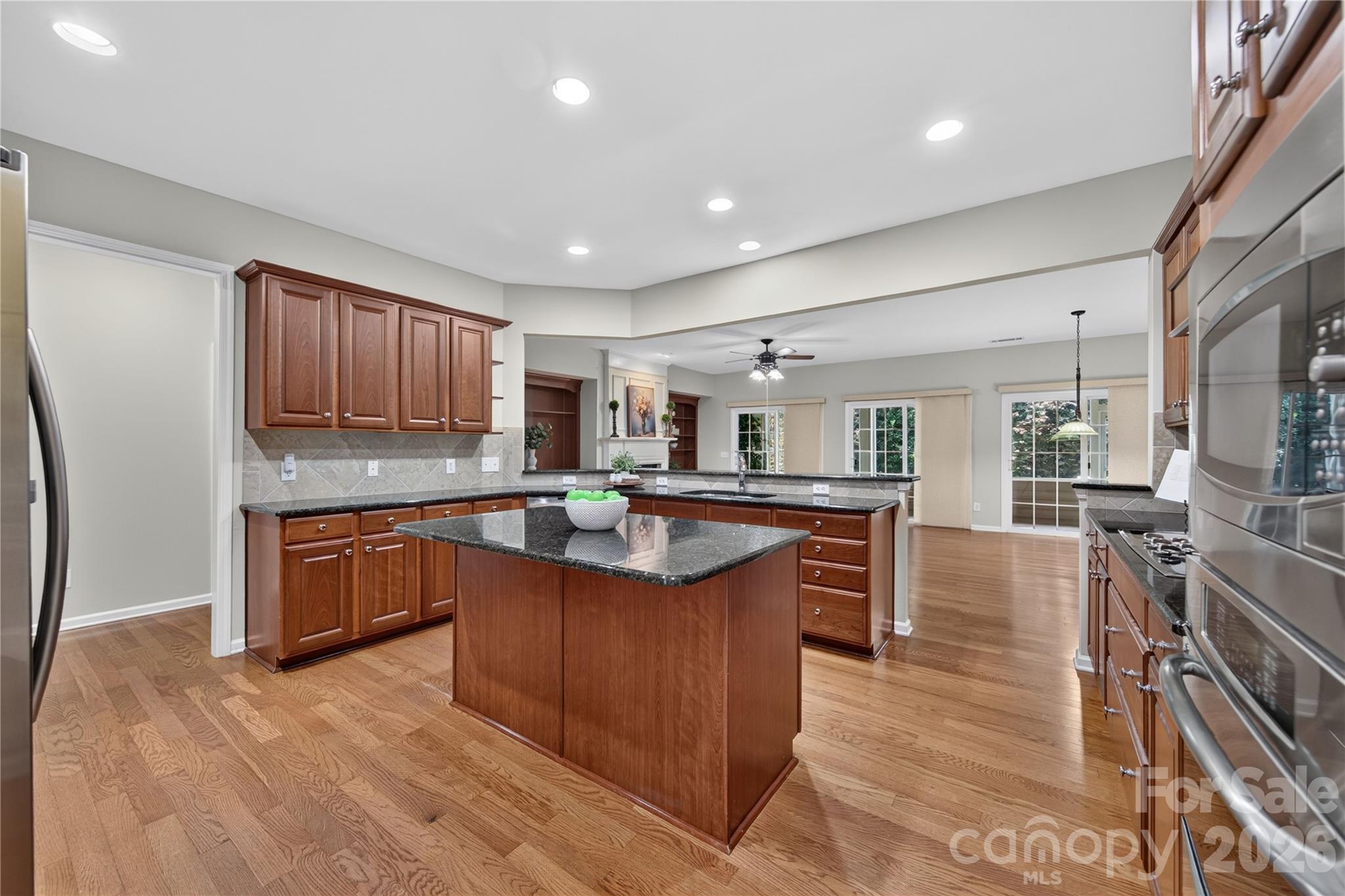 50008 Tulip Court