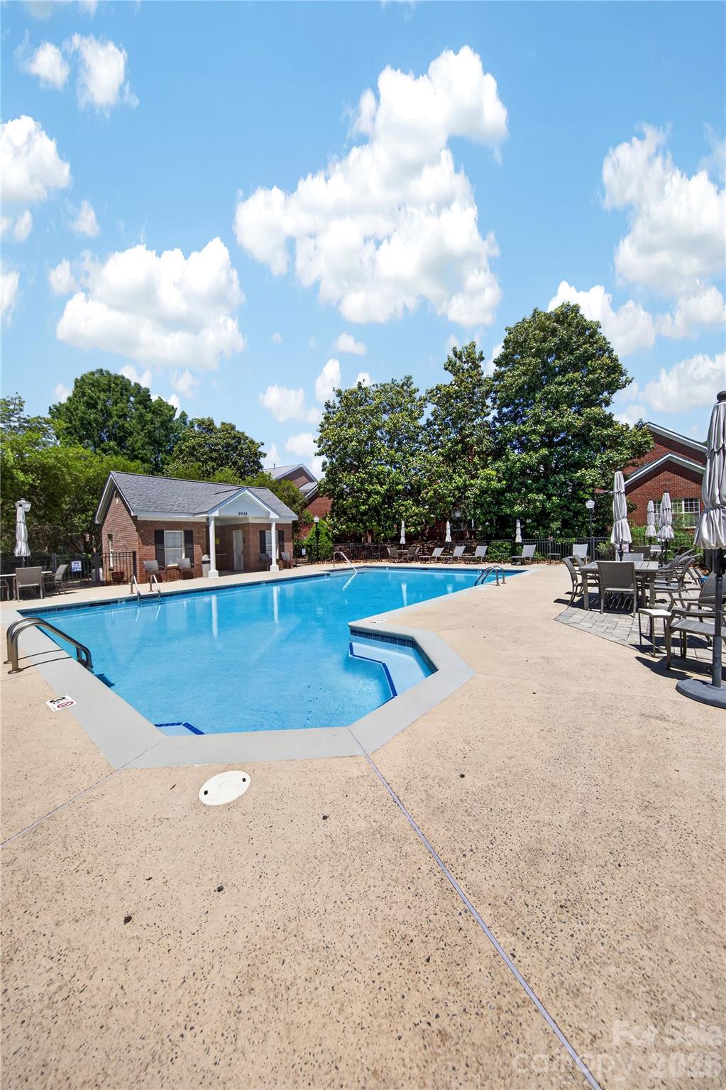 9363 Bonnie Briar Circle