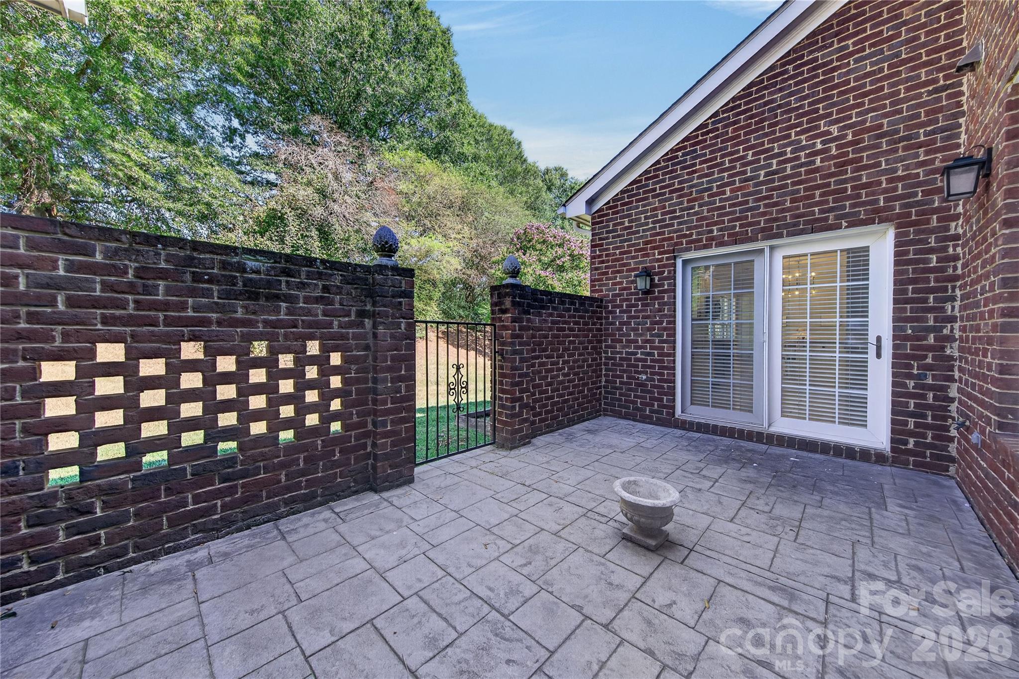 9363 Bonnie Briar Circle