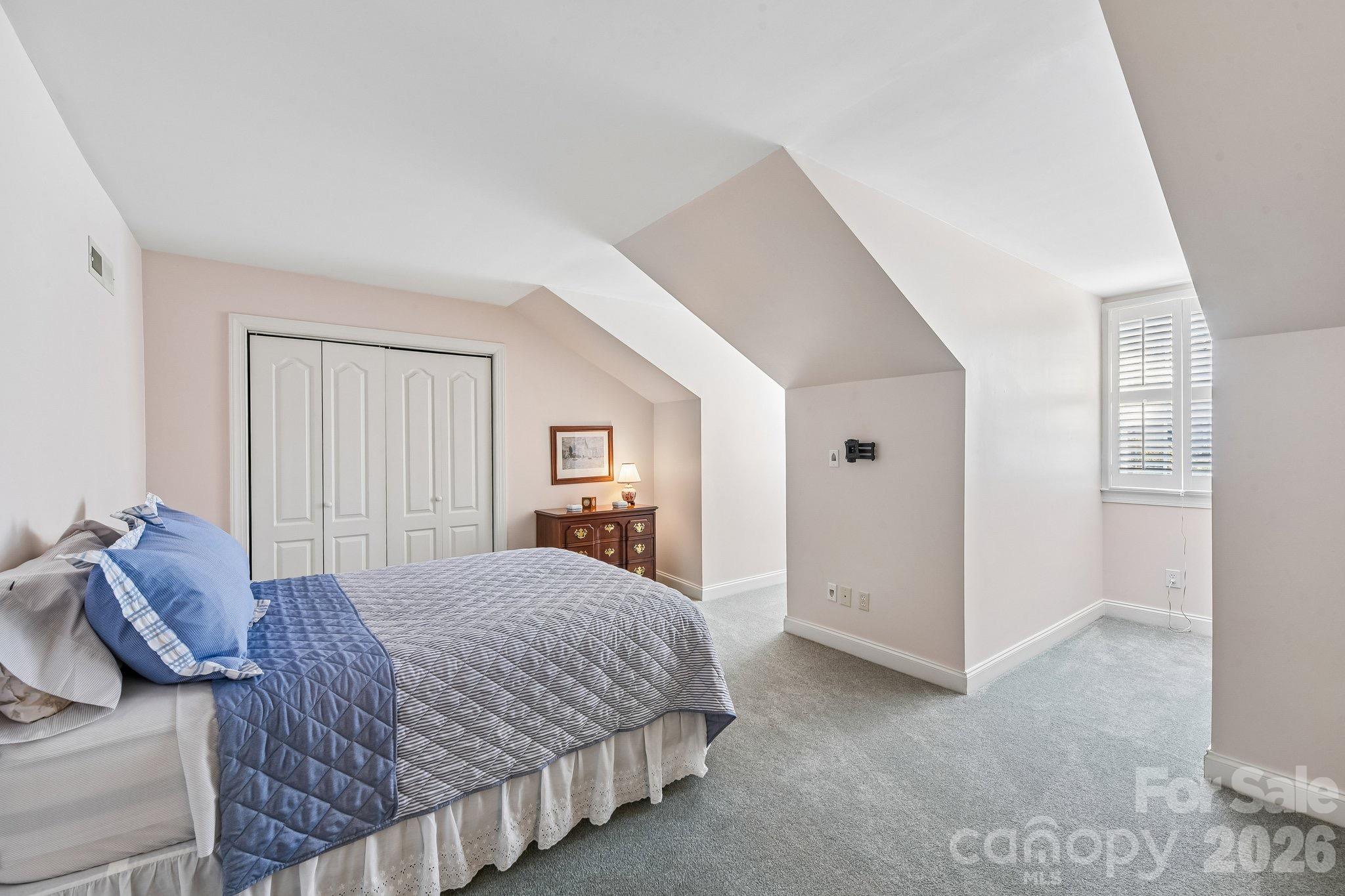 9363 Bonnie Briar Circle
