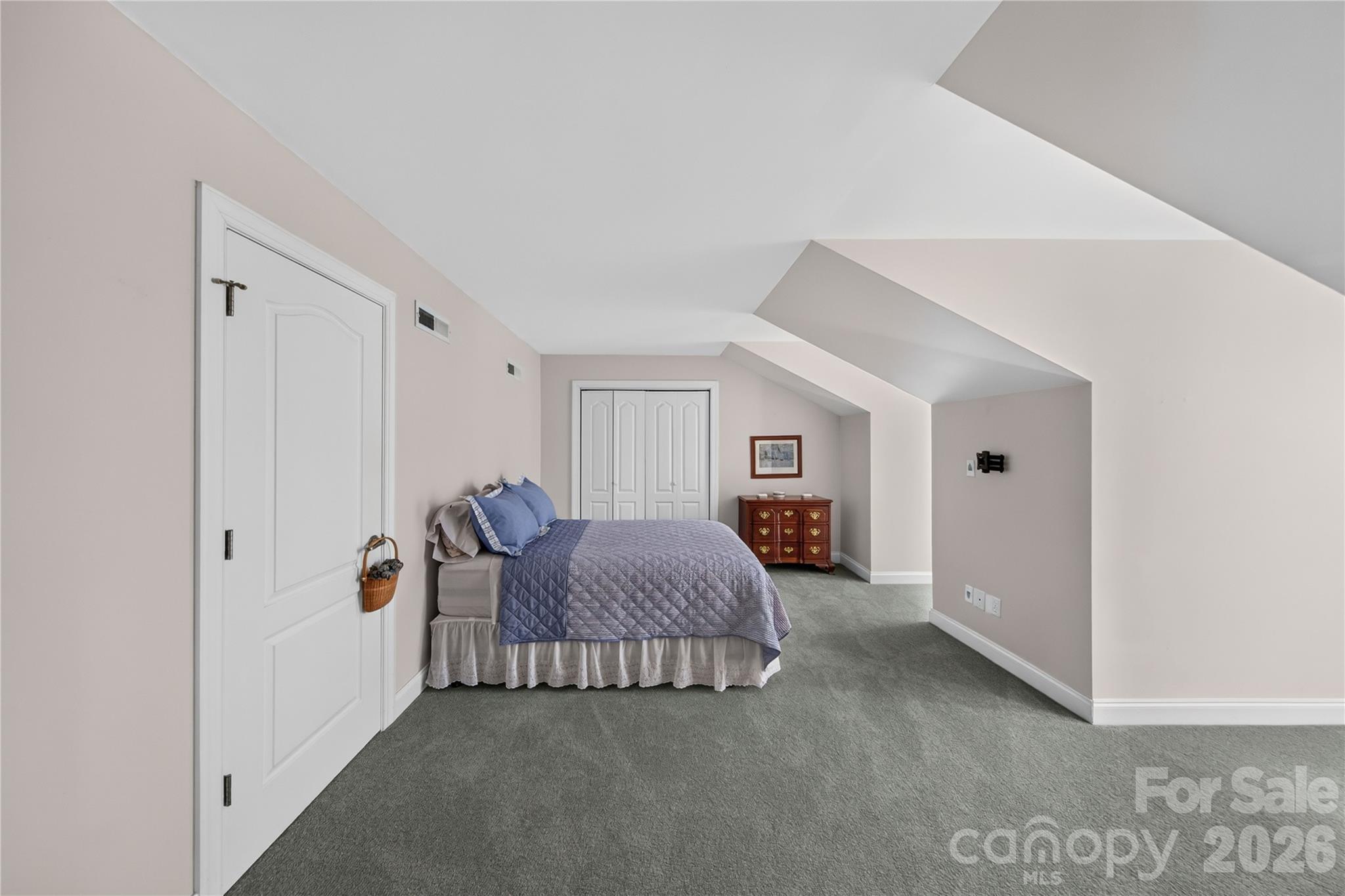 9363 Bonnie Briar Circle